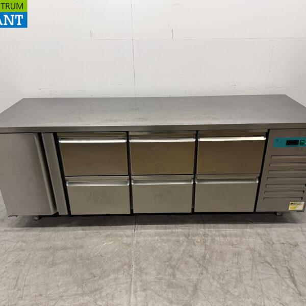 Établi réfrigéré Topcold en acier inoxydable 1 porte et 6 tiroirs 224,5 cm Horeca