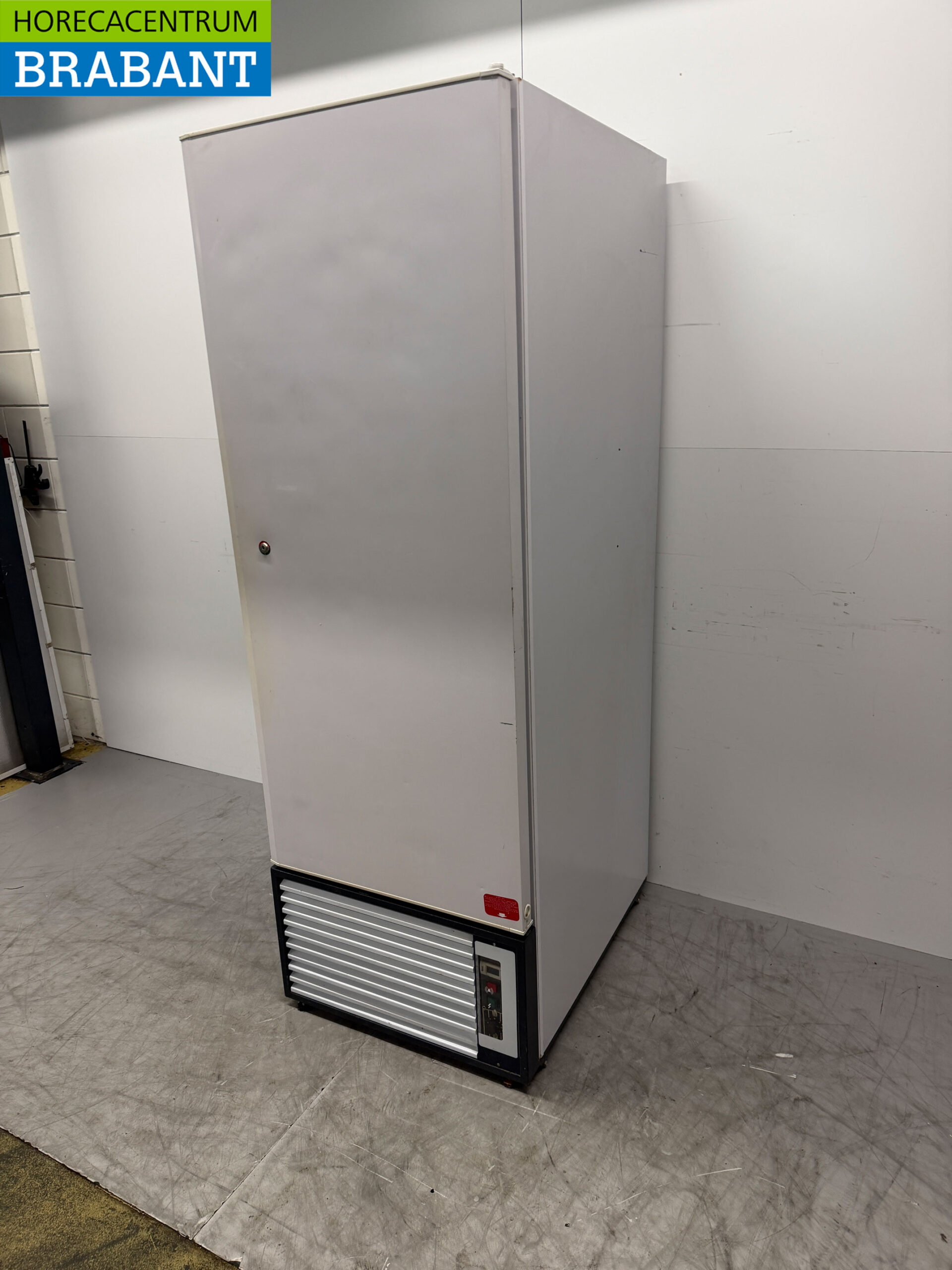 Esta Freezer Congélateur 605 litres 230V Horeca – Image 2