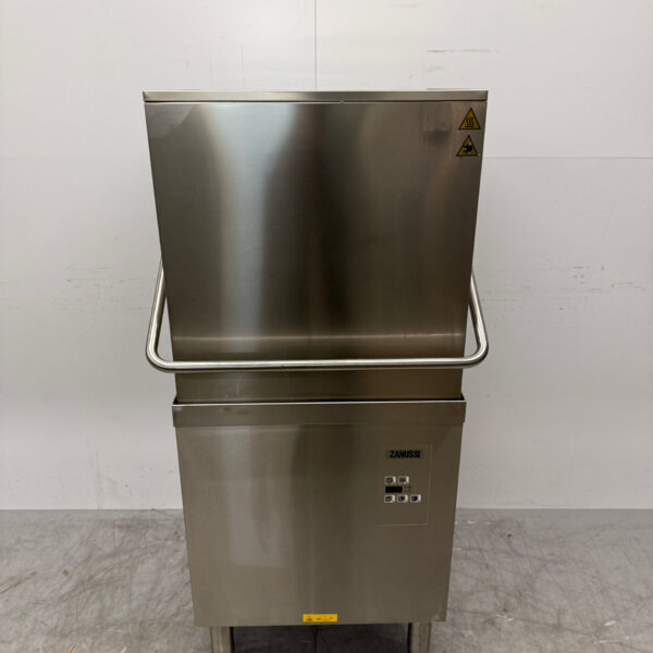 Lave-vaisselle à passage Zanussi en acier inoxydable 400V Horeca