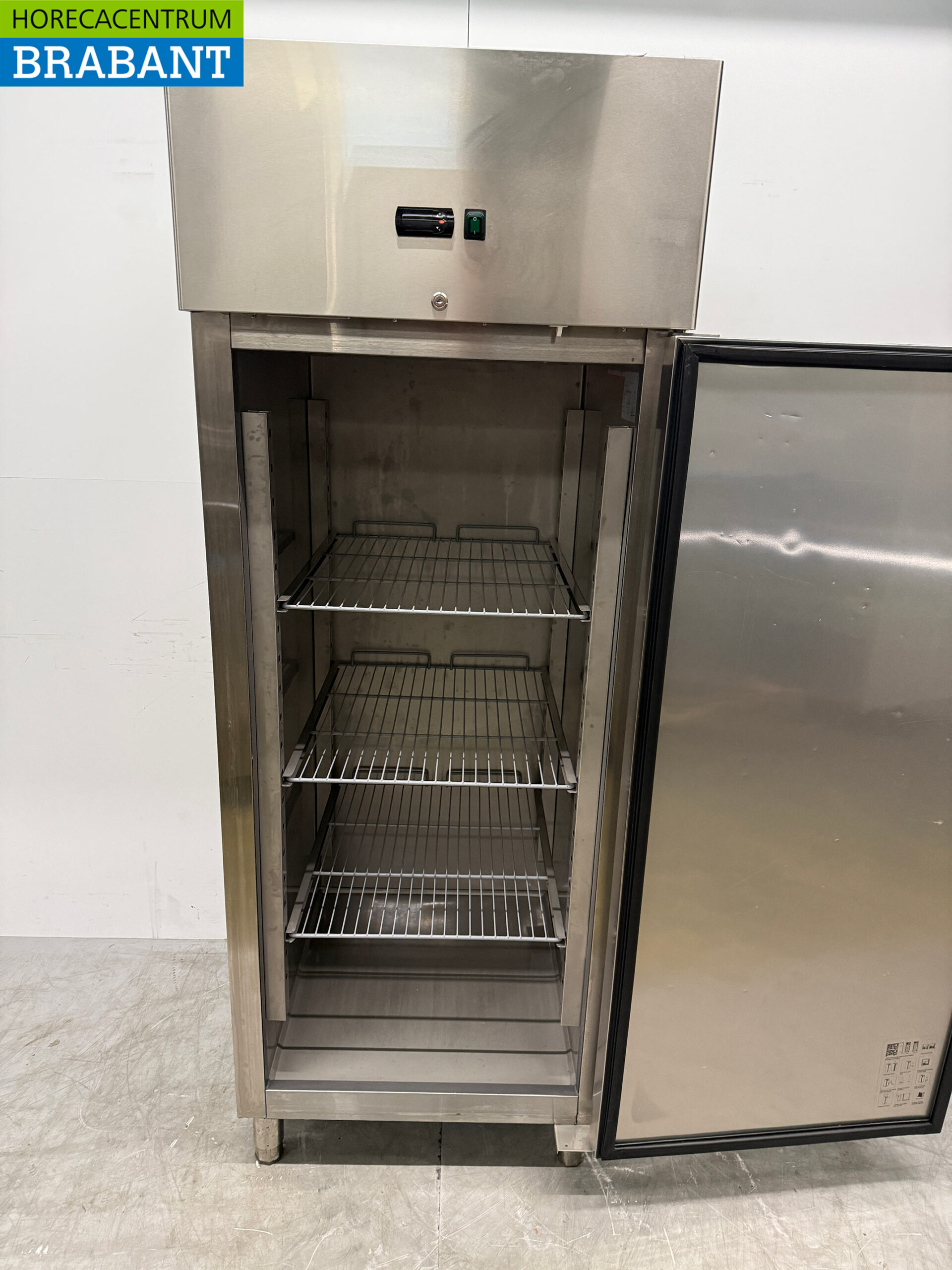 Congélateur HCB en acier inoxydable 600 litres 230V Horeca – Image 4