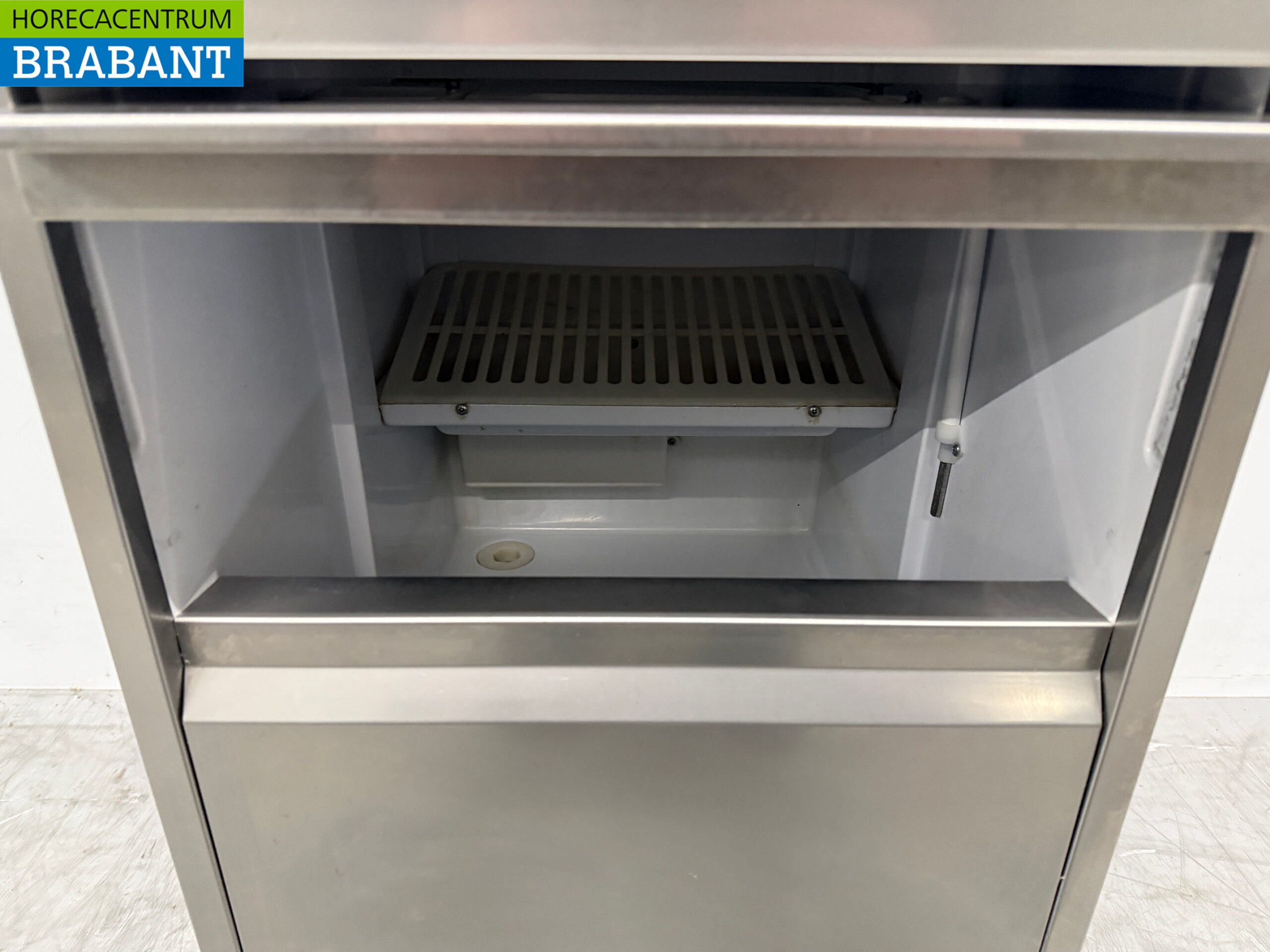 Machine à glaçons HCB en acier inoxydable Machine à glaçons 50 kg p/d 230V Horeca – Image 4