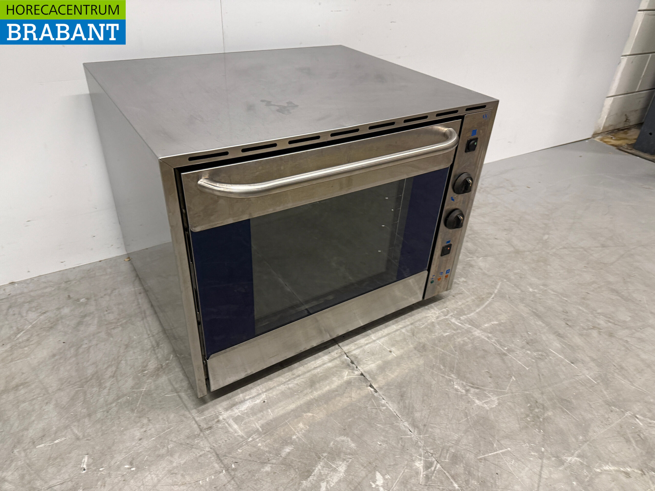 Four à air chaud Euromax en acier inoxydable avec fonction grill 4 x 43/34 cm 230V Horeca – Image 3