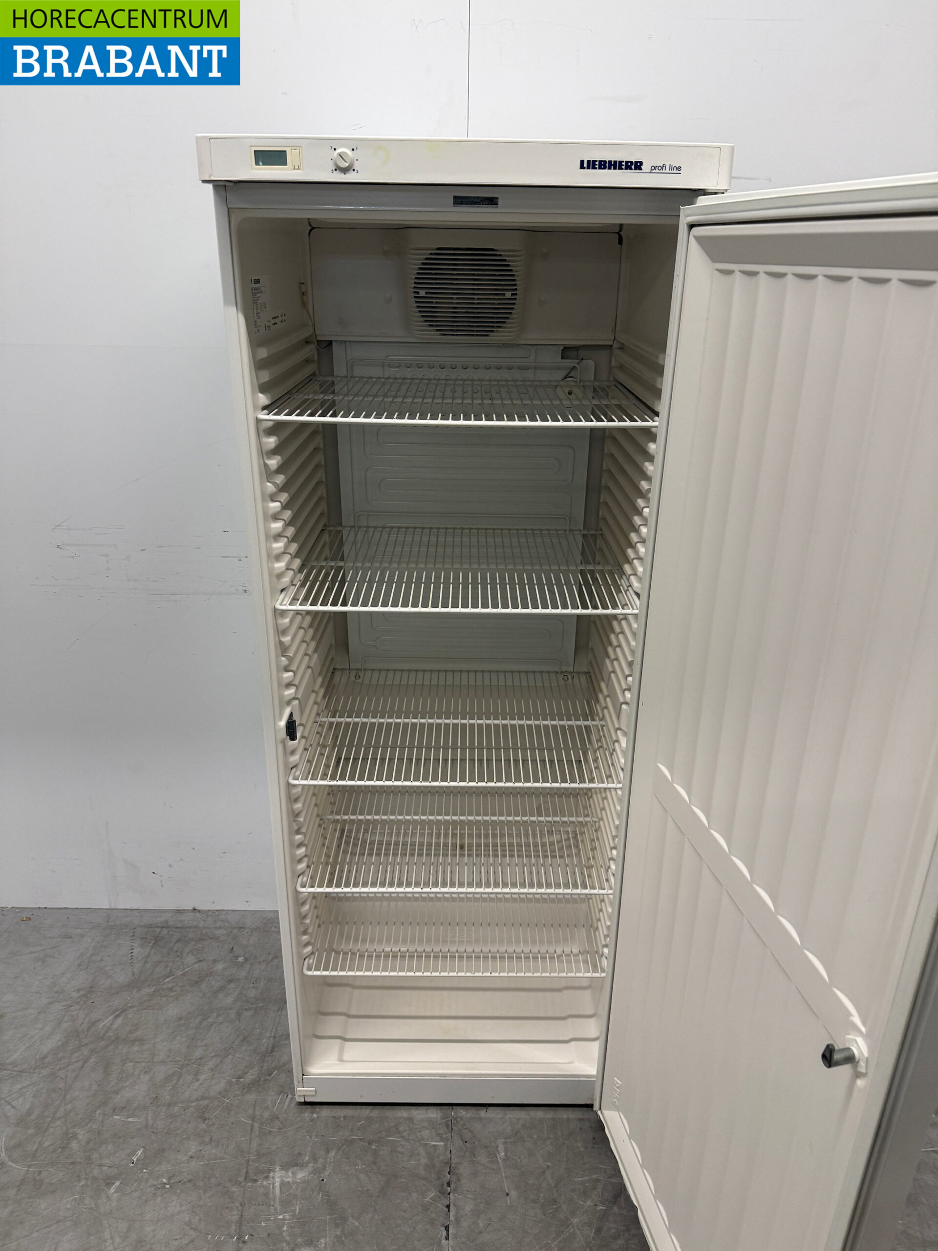 Liebherr Réfrigérateur 352 litres 230V Horeca – Image 4