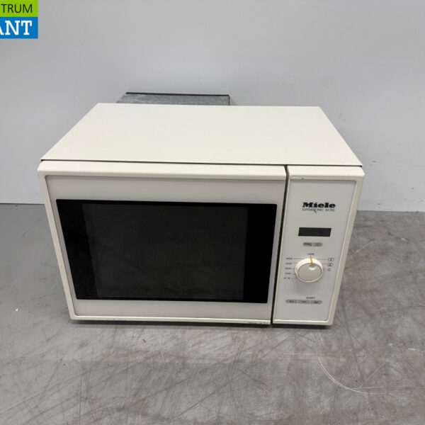 Four à micro-ondes Miele 830 watts 230V restauration