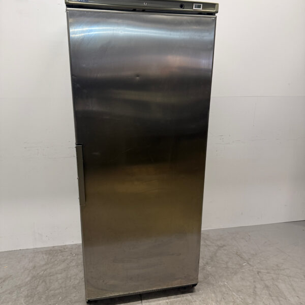 Réfrigérateur Jumbo en acier inoxydable 640 litres 230V Horeca