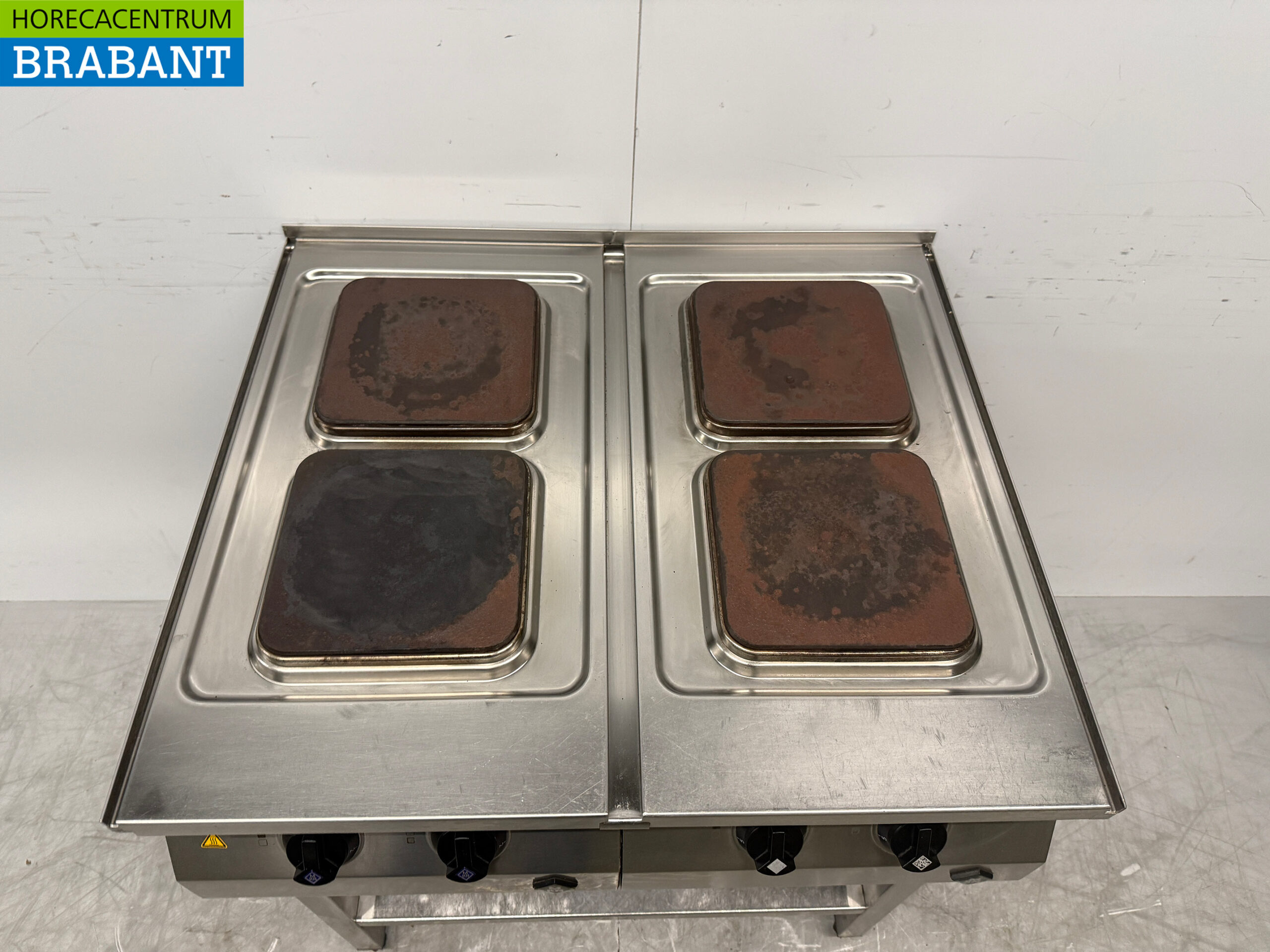 Acier inoxydable MKN 4-Burner Electric Stove 2 x 400V 80 cm Horeca – Image 4