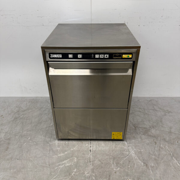 Lave-vaisselle Zanussi en acier inoxydable 400V Restauration