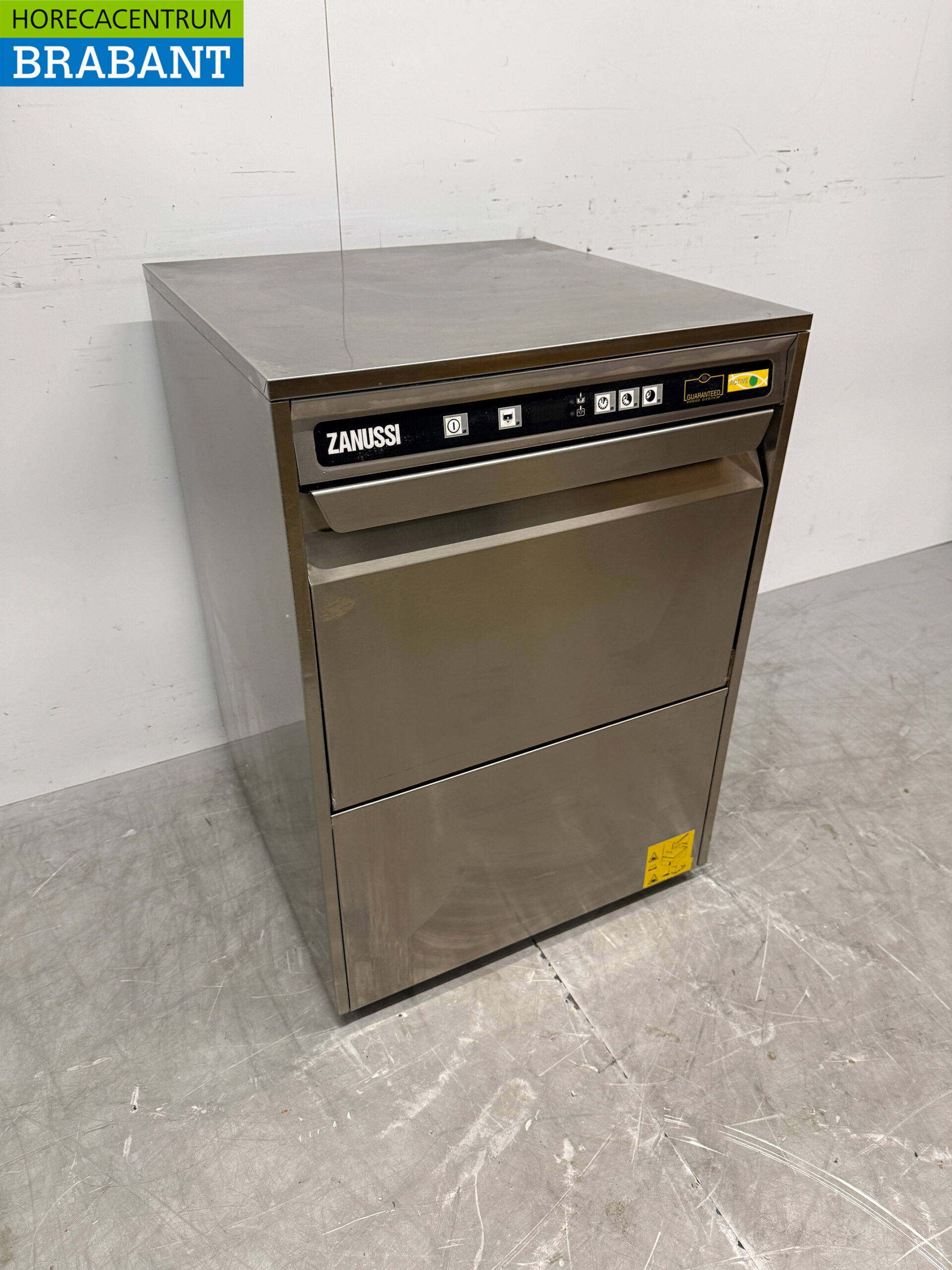 Lave-vaisselle Zanussi en acier inoxydable 400V Restauration – Image 3