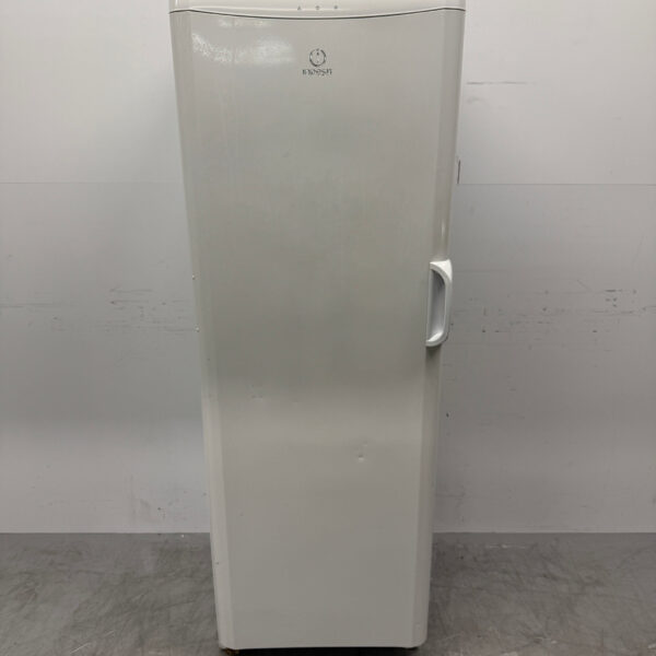 Indesit Freezer 270 litres 230V Horeca