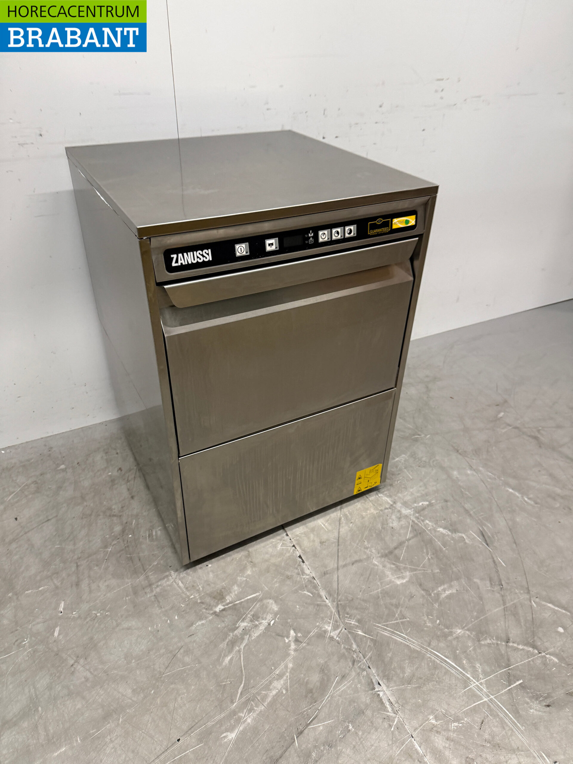 Lave-vaisselle Zanussi ZUCAI en acier inoxydable 400V Restauration – Image 3