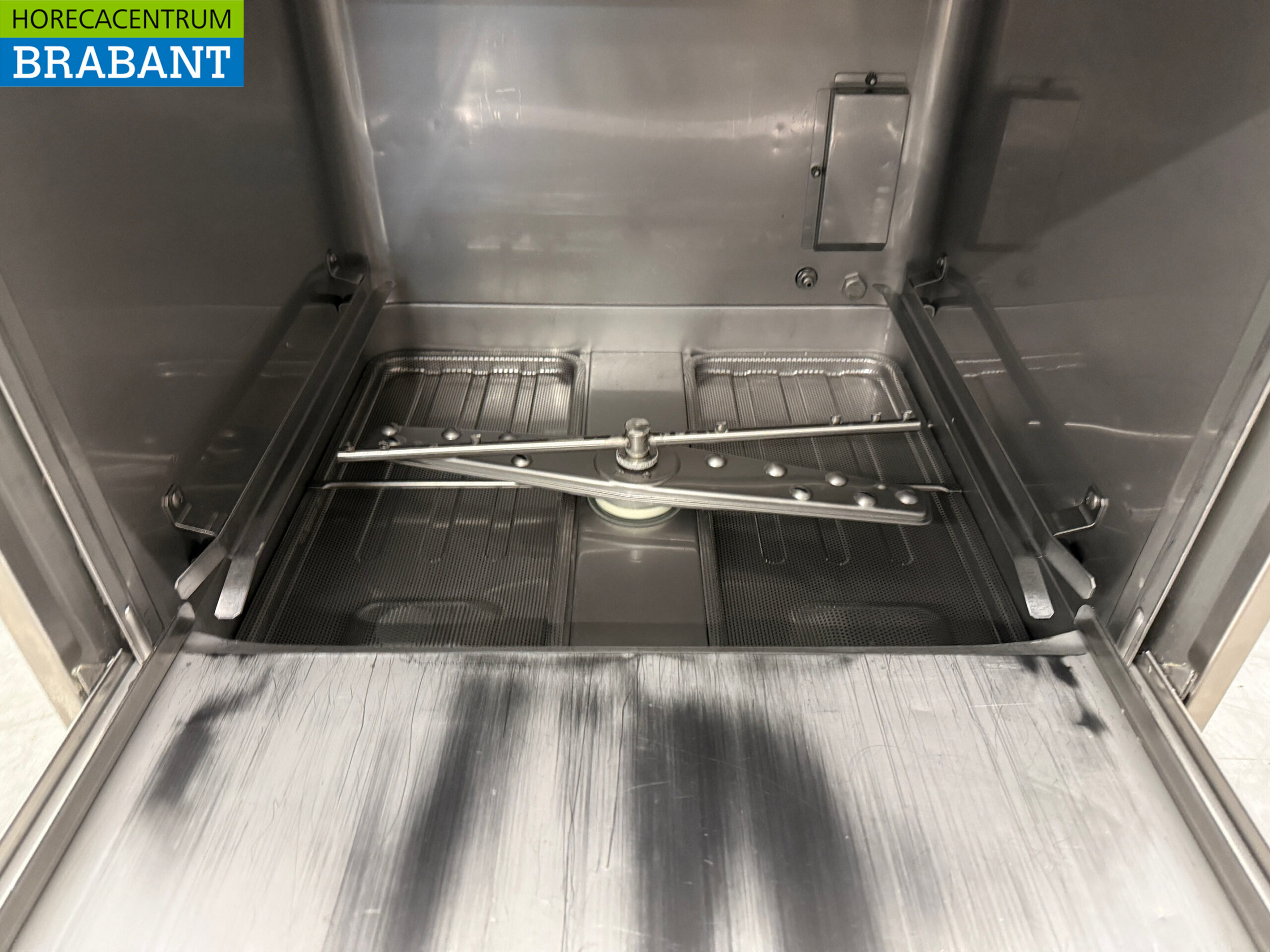 Lave-vaisselle Zanussi ZUCAI en acier inoxydable 400V Restauration – Image 4