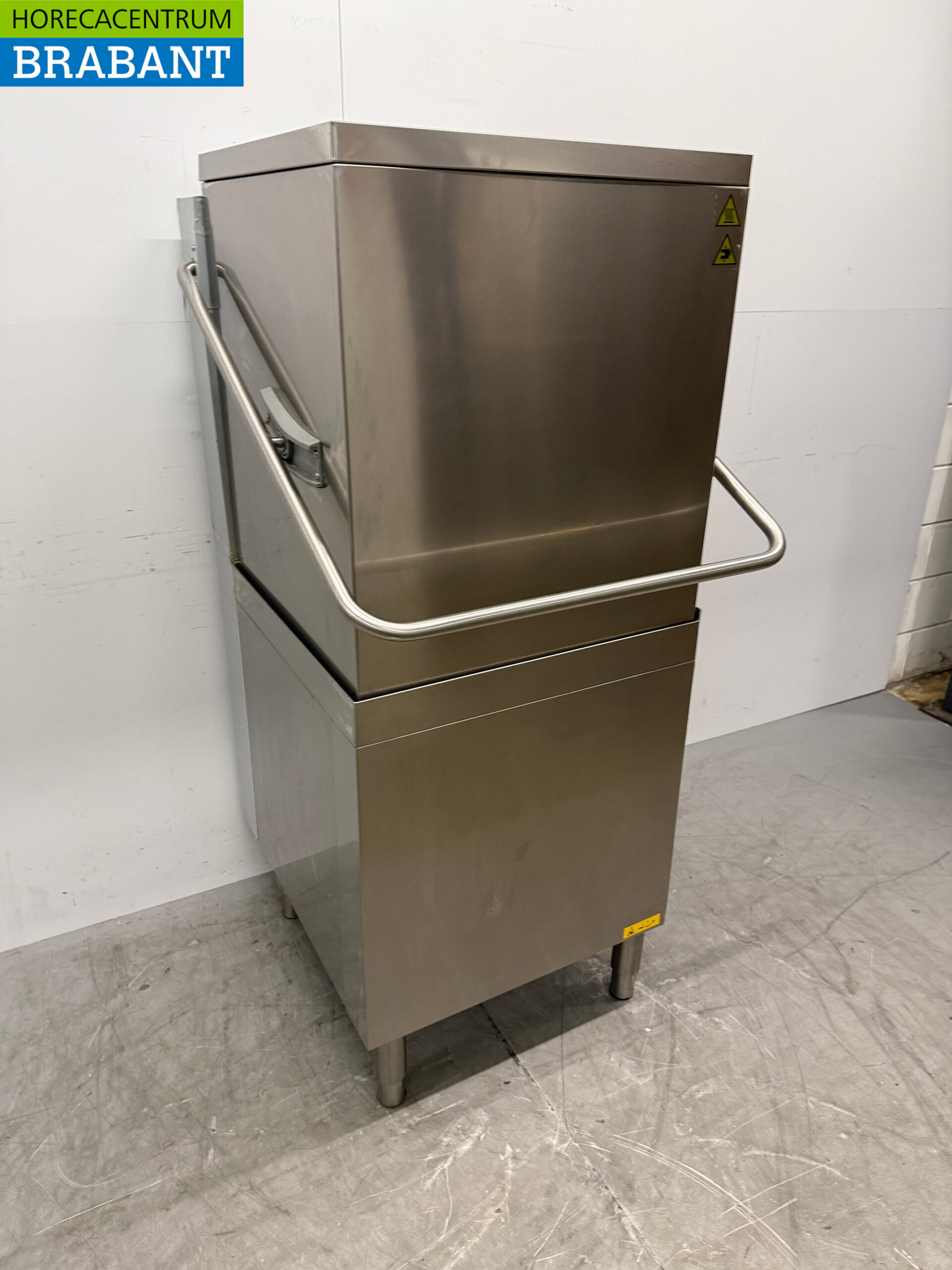 Lave-vaisselle à passage Zanussi HHT8I en acier inoxydable avec pompe de vidange 400V Horeca – Image 3