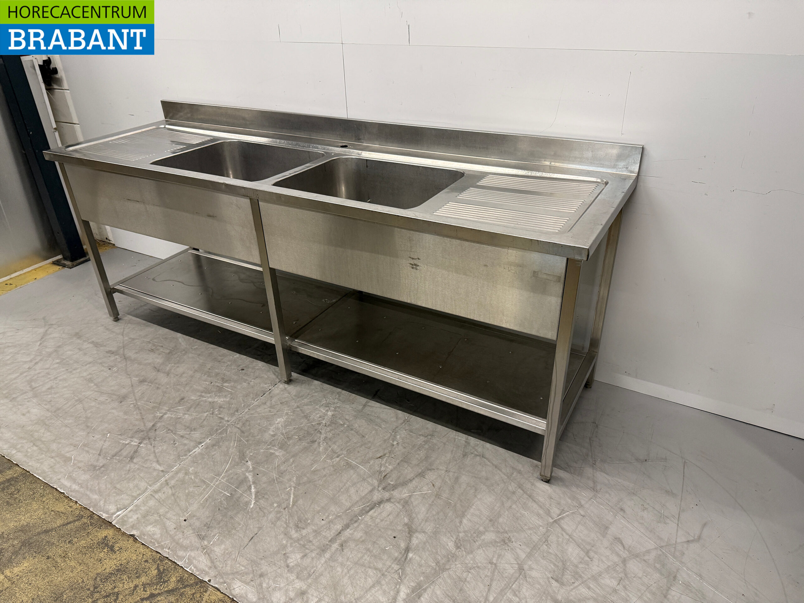 Table de rinçage en acier inoxydable Double évier avec étagère 240 x 70 x 91 cm Restauration – Image 2