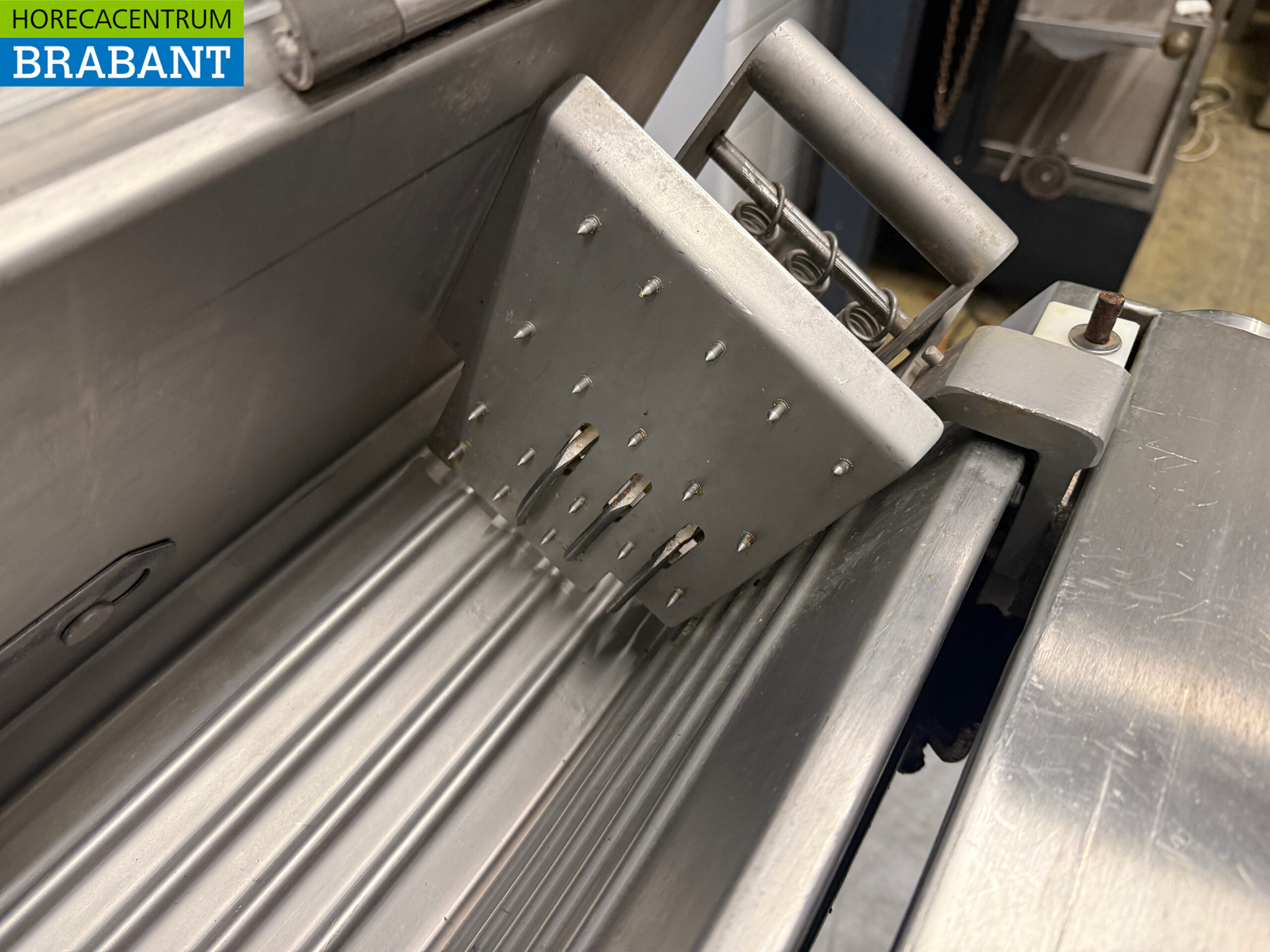 Acier inoxydable Treif 1121 Trancheur horizontal 400V Horeca – Image 5