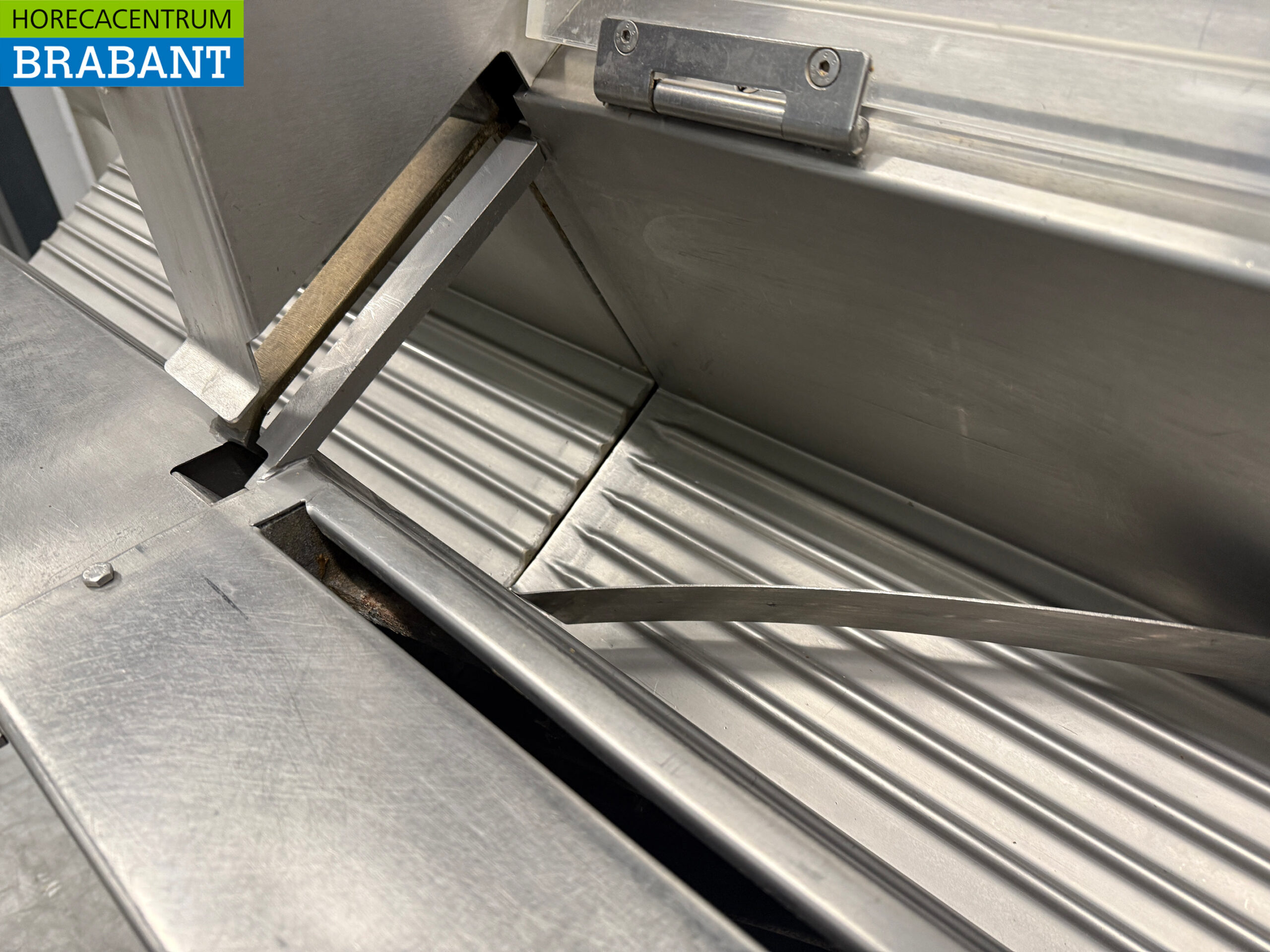 Acier inoxydable Treif 1121 Trancheur horizontal 400V Horeca – Image 6