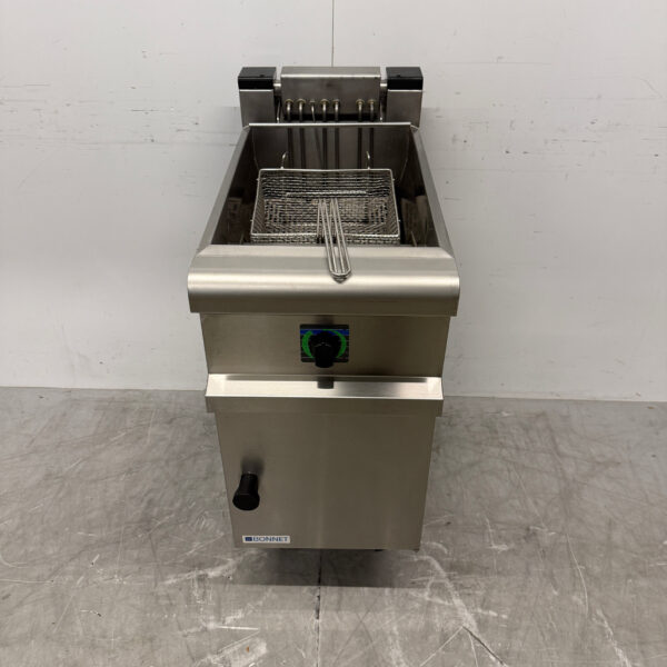 Friteuse à bonnet en acier inoxydable 18 litres 400V Horeca