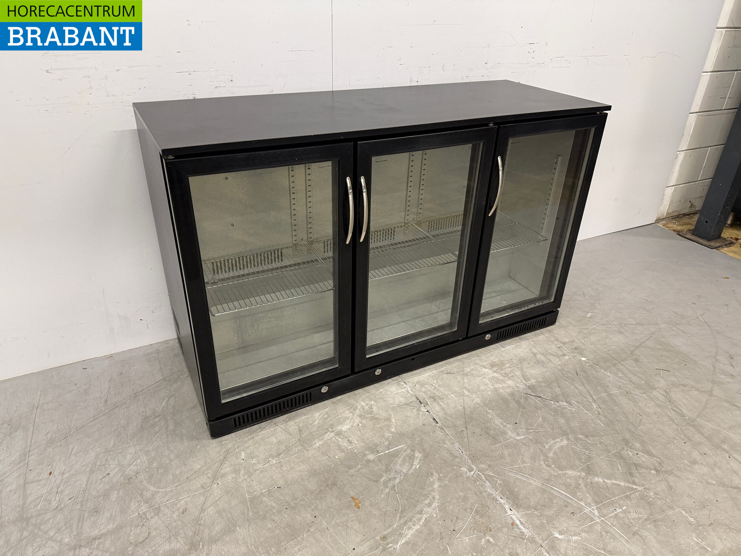 Réfrigérateur bar 3 portes pliantes en verre 133,5 cm 230V Horeca – Image 3