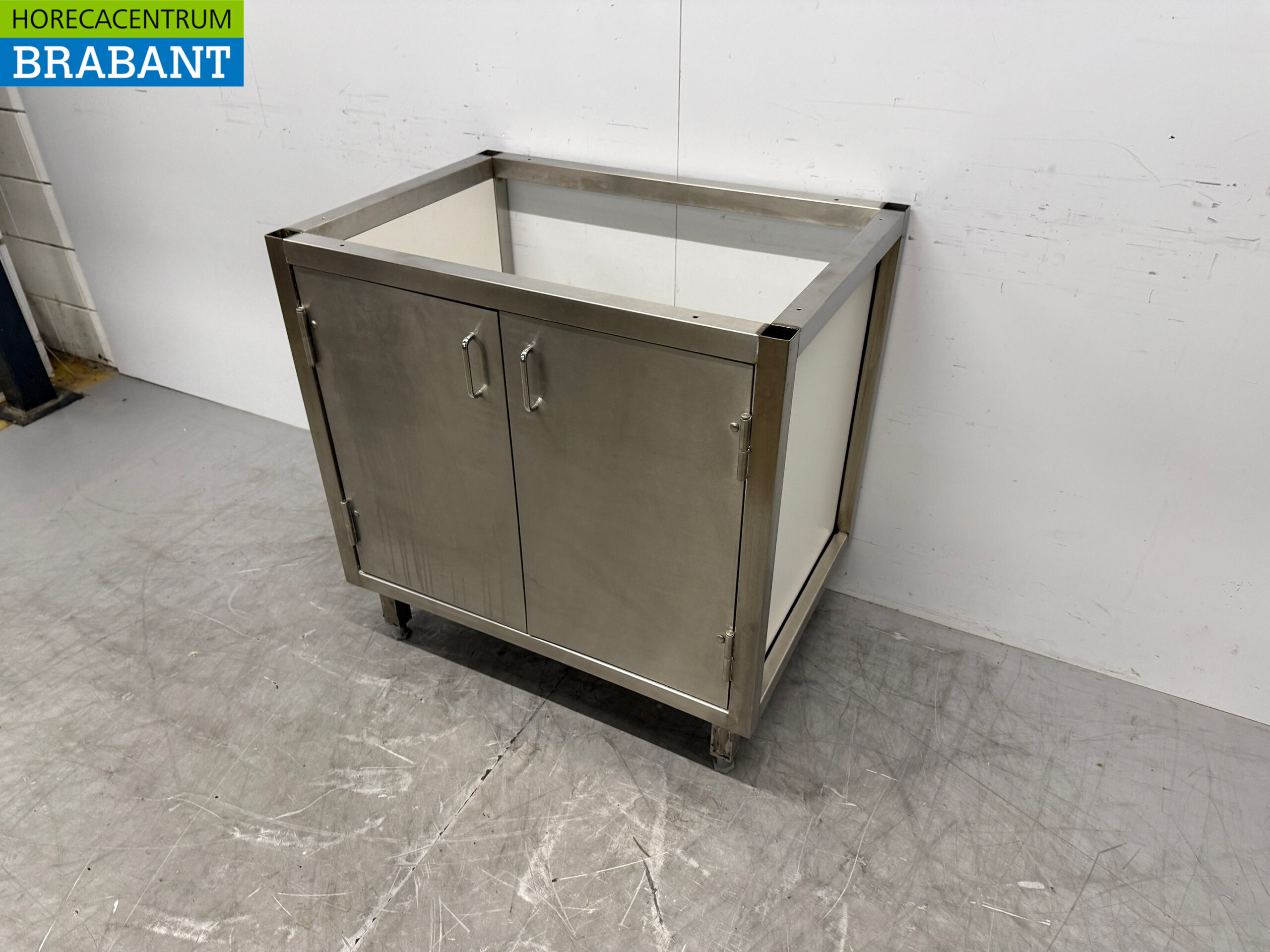 Base en acier inoxydable avec 2 portes à charnières 86,5 x 60 x 87,5 cm Horeca – Image 2