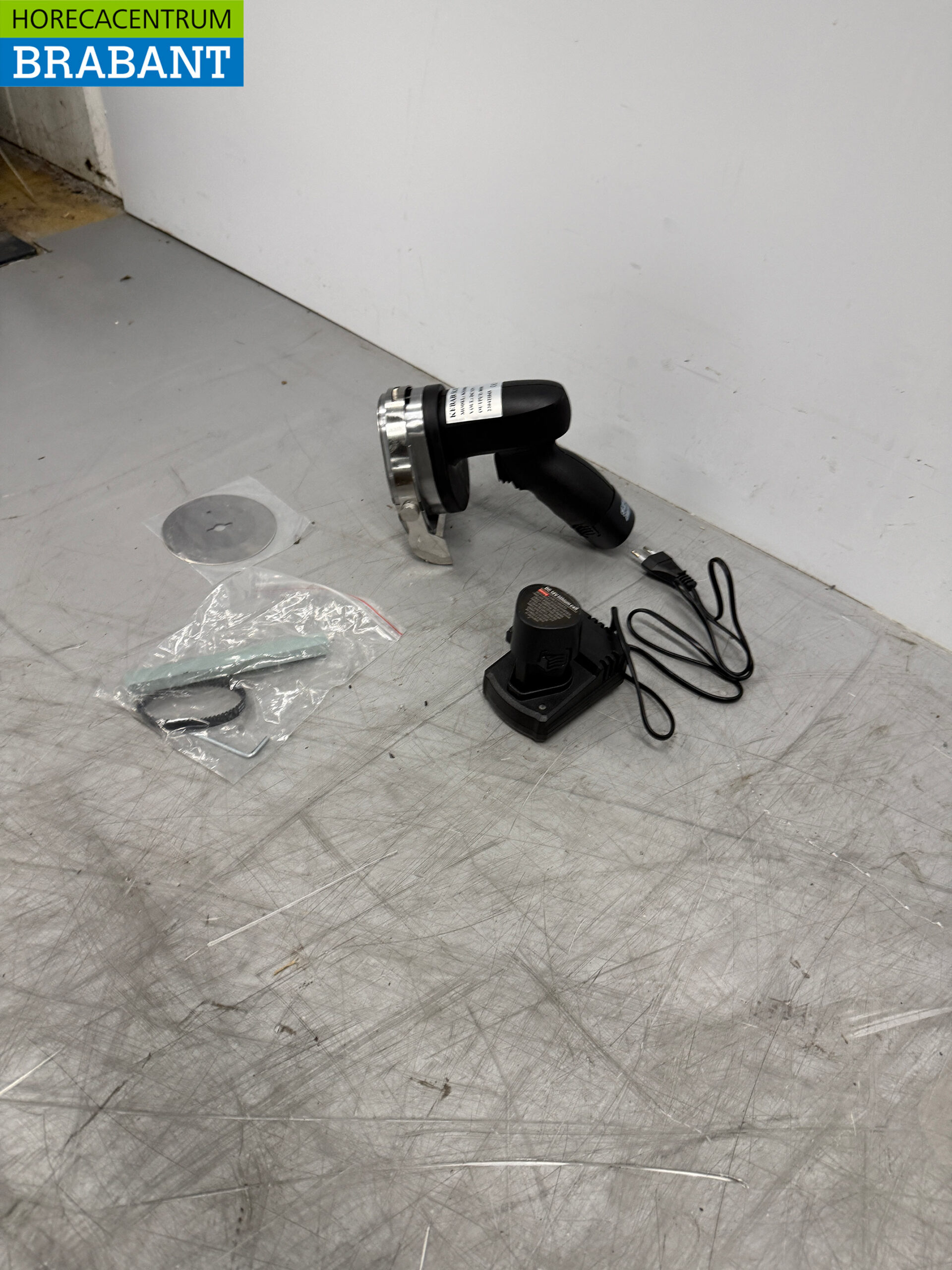 Acier inoxydable Sans fil Couteau Doner Coupeur de Kebab Cap. 60 kg/jour 2 batteries Restauration – Image 2