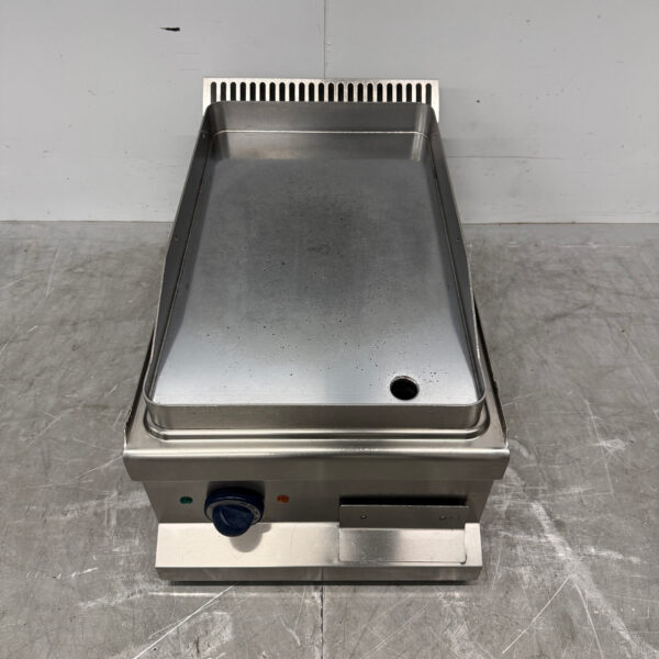 Plaque de cuisson lisse en acier inoxydable Roeder 40 cm 400V Horeca
