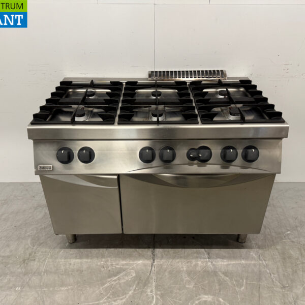 Cuisinière Zanussi en acier inoxydable à 6 feux avec four 3 x 2/1 GN GAS Horeca
