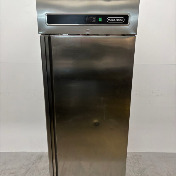 Réfrigérateur Maxxfrost en acier inoxydable 600 litres 230V Horeca
