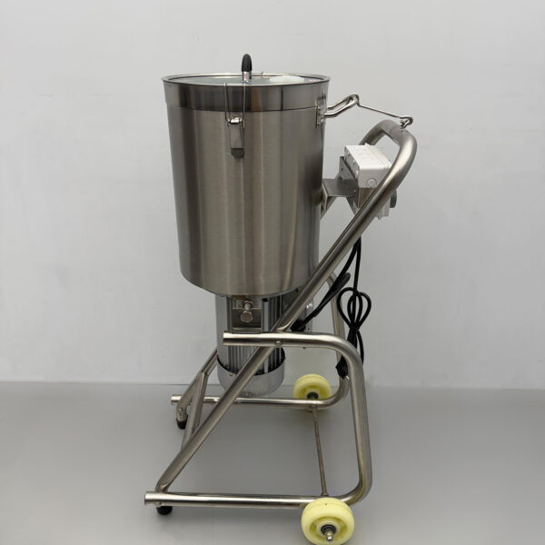 Cutter en acier inoxydable / Robot ménager / Coupe-légumes 30 litres 230V Horeca