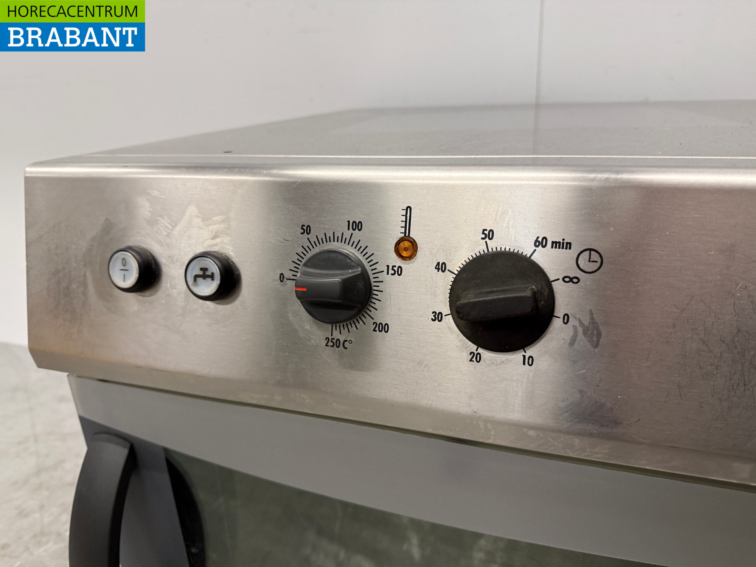 Acier inoxydable Wiesheu Four à air chaud 3 x 45/35 cm 230V Horeca – Image 5