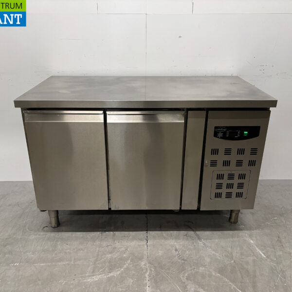Acier inoxydable Combisteel Comptoir réfrigéré 2 portes 136 cm 230V Horeca
