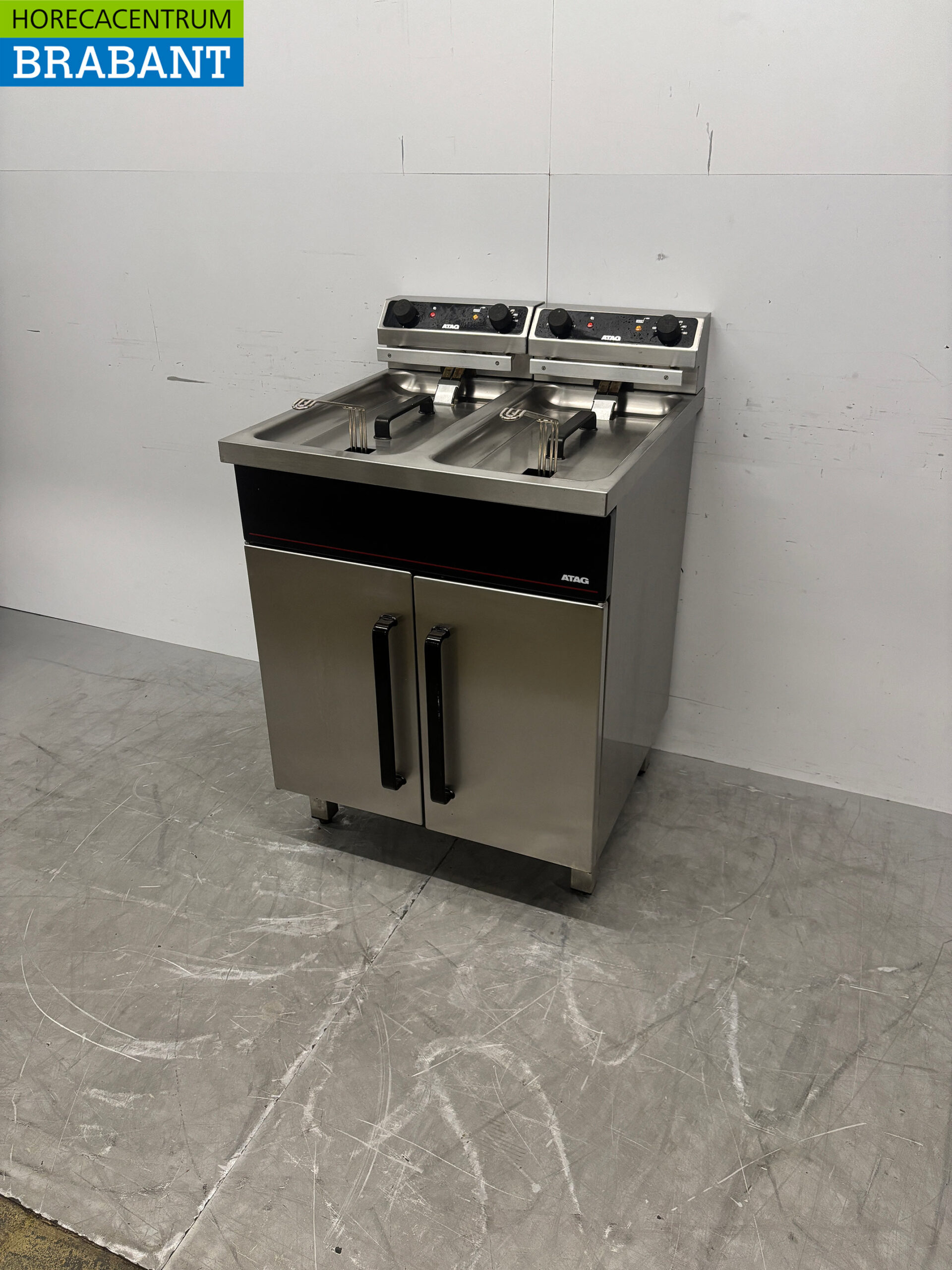 Friteuse double Atag en acier inoxydable 2 x 12 litres 2 x 400V Horeca – Image 2