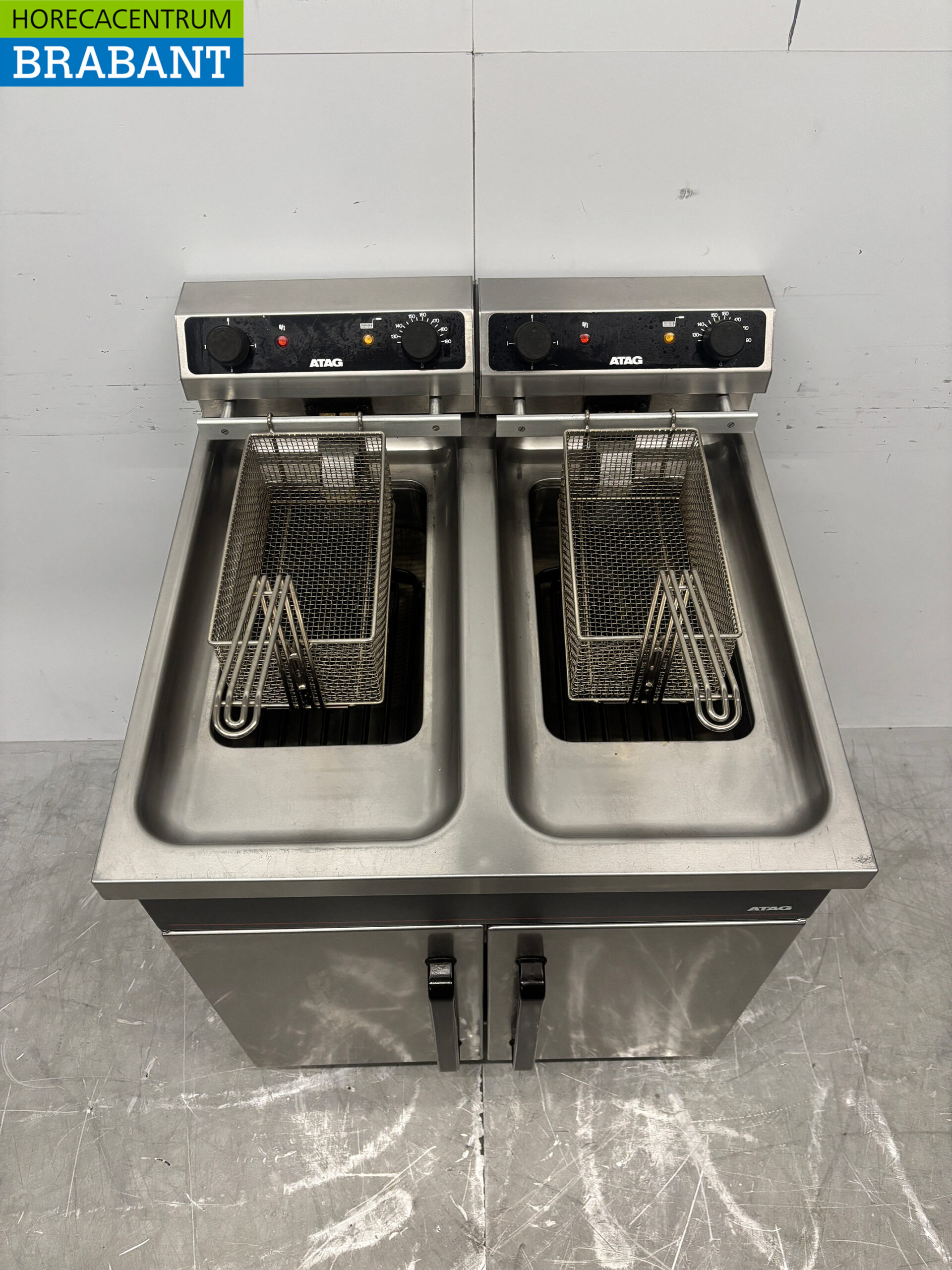 Friteuse double Atag en acier inoxydable 2 x 12 litres 2 x 400V Horeca – Image 4