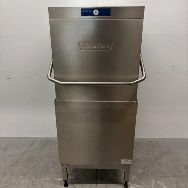 Lave-vaisselle à passage Hobart AMX-10 en acier inoxydable avec pompe de vidange 400V Horeca