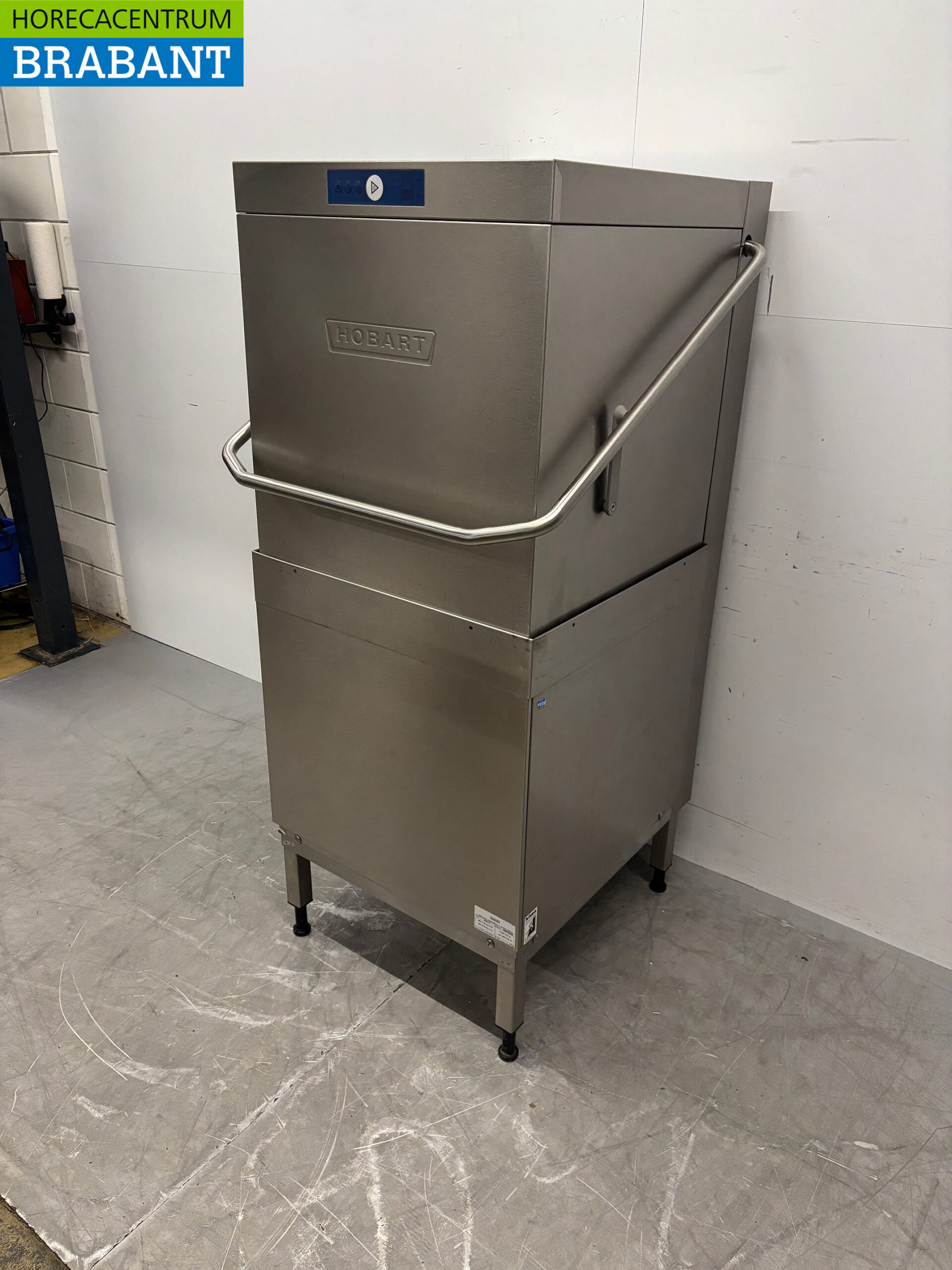 Lave-vaisselle à passage Hobart AMX-10 en acier inoxydable avec pompe de vidange 400V Horeca – Image 2