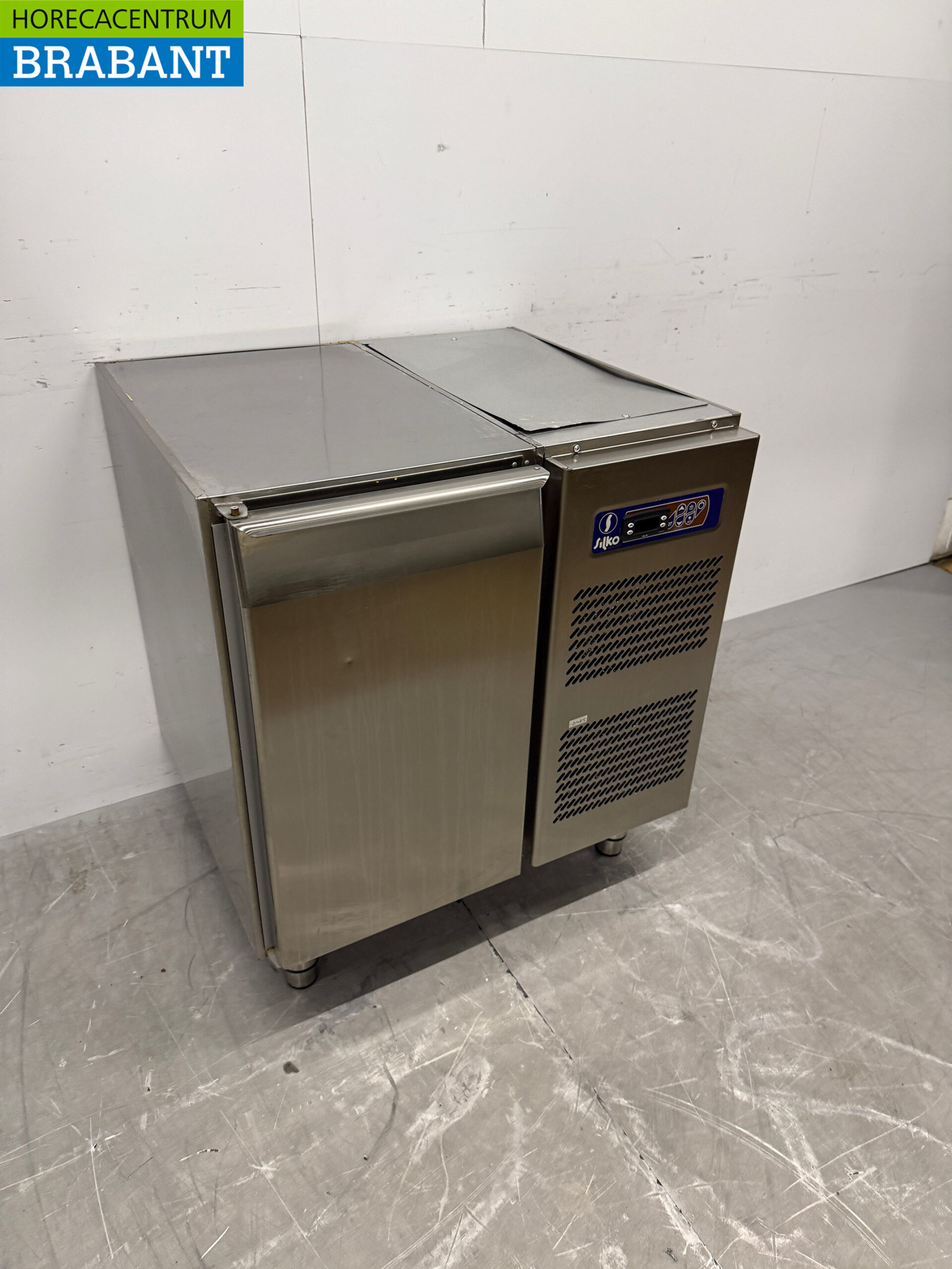 Établi réfrigéré Silko en acier inoxydable 1 porte 76 cm 230V Horeca – Image 3