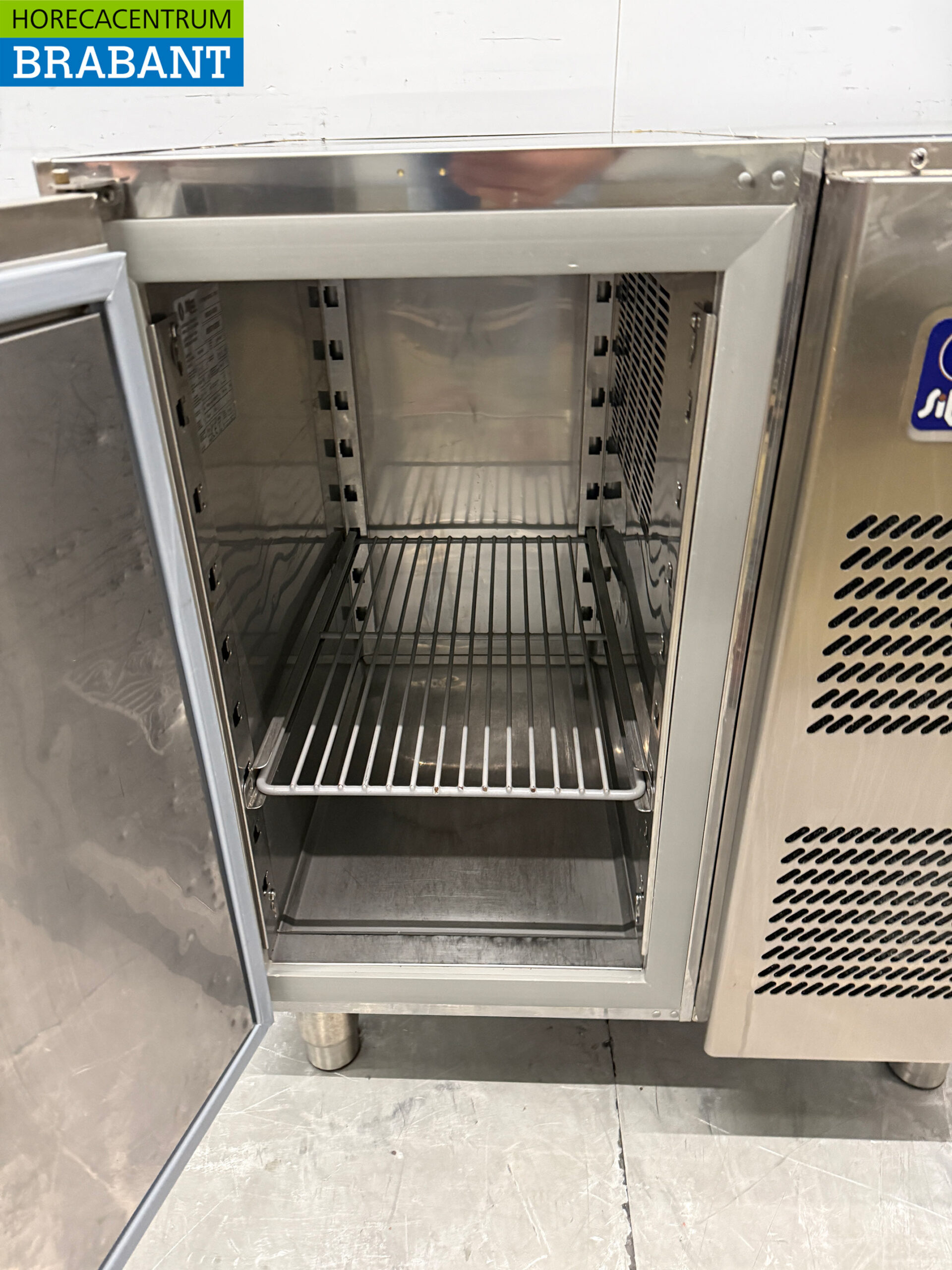 Établi réfrigéré Silko en acier inoxydable 1 porte 76 cm 230V Horeca – Image 4
