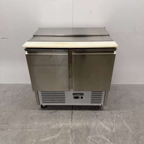 Saladette réfrigérée mobile Coolpro en acier inoxydable Comptoir réfrigéré 2 portes 90,5 cm 230V Horeca