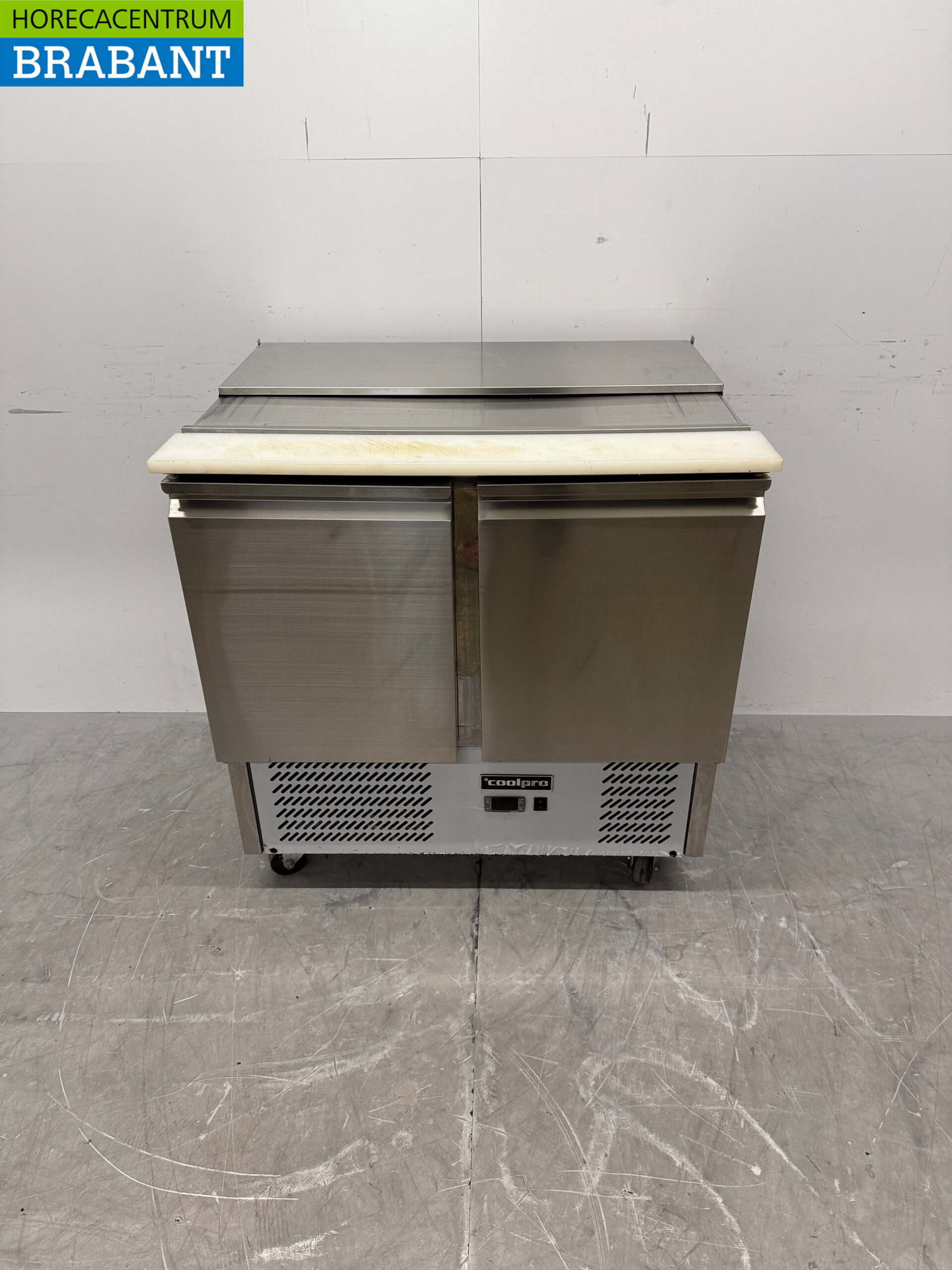 Saladette réfrigérée mobile Coolpro en acier inoxydable Comptoir réfrigéré 2 portes 90,5 cm 230V Horeca