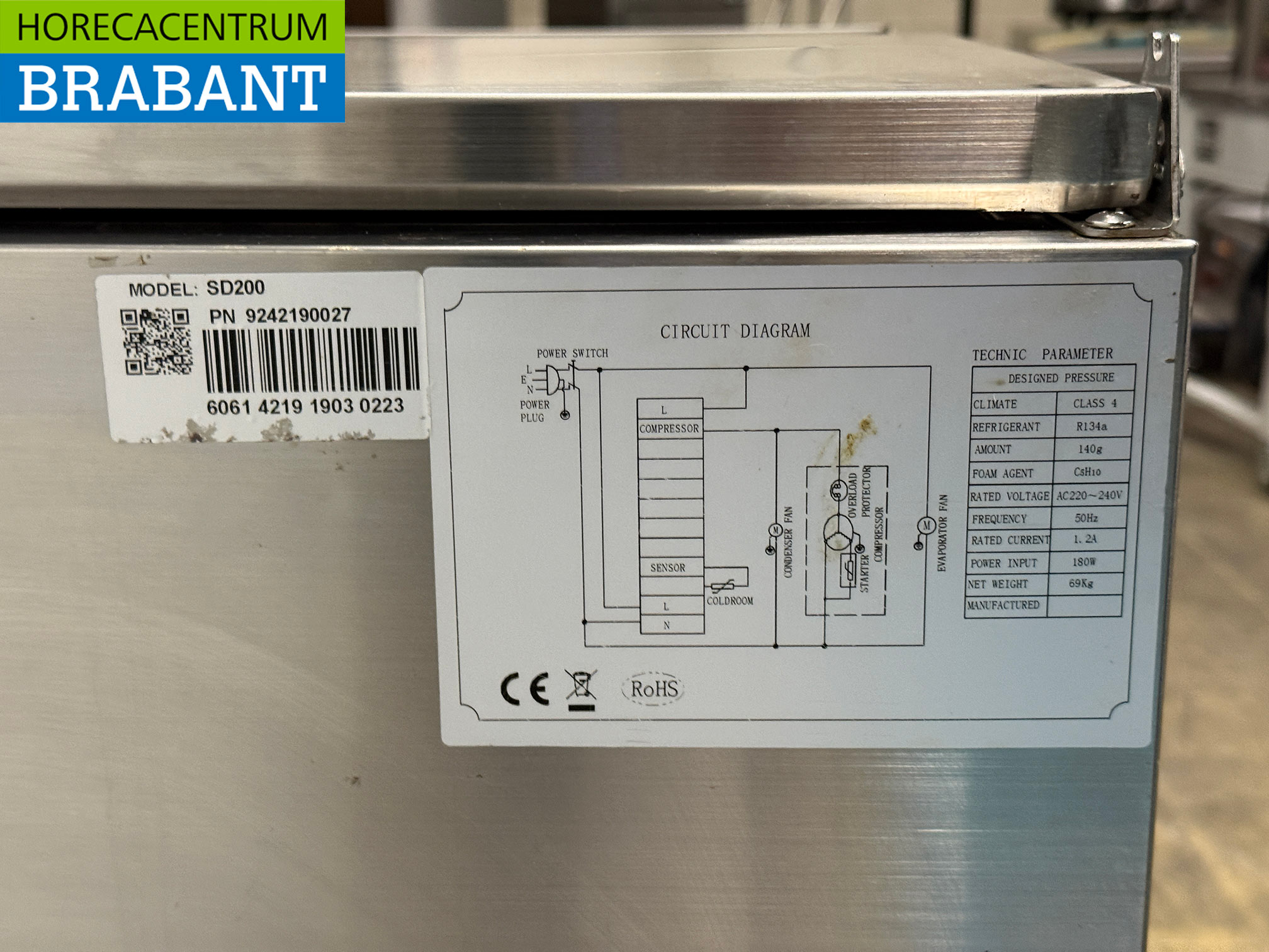 Saladette réfrigérée mobile Coolpro en acier inoxydable Comptoir réfrigéré 2 portes 90,5 cm 230V Horeca – Image 6