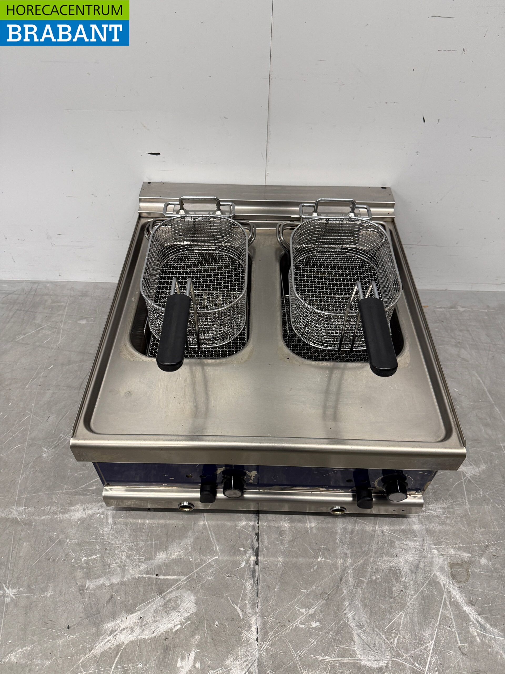 Friteuse double Virtus en acier inoxydable 2 x 10 litres 400V Horeca – Image 4