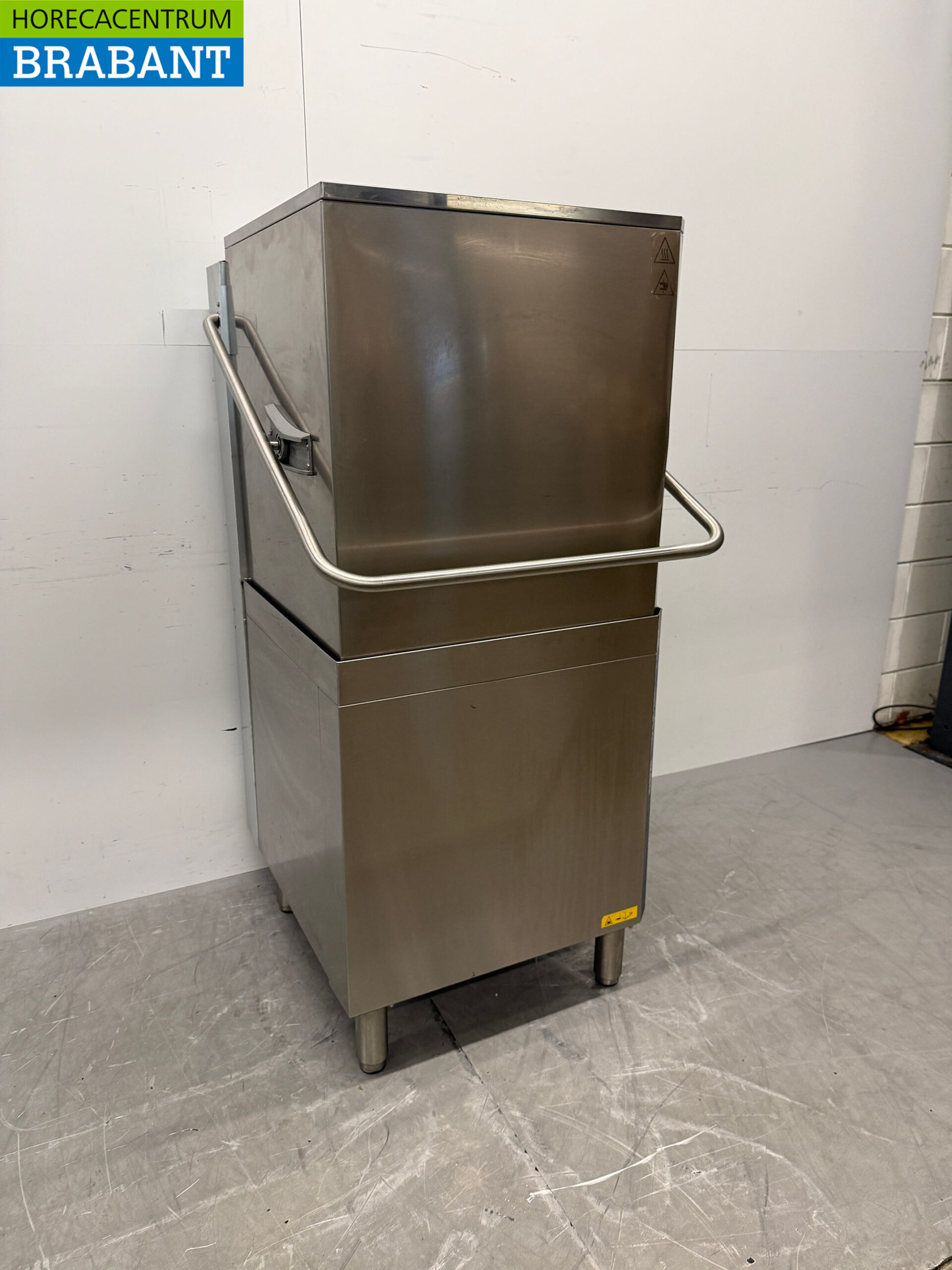 Lave-vaisselle coulissant Zanussi HHT8 en acier inoxydable 400V Restauration – Image 3