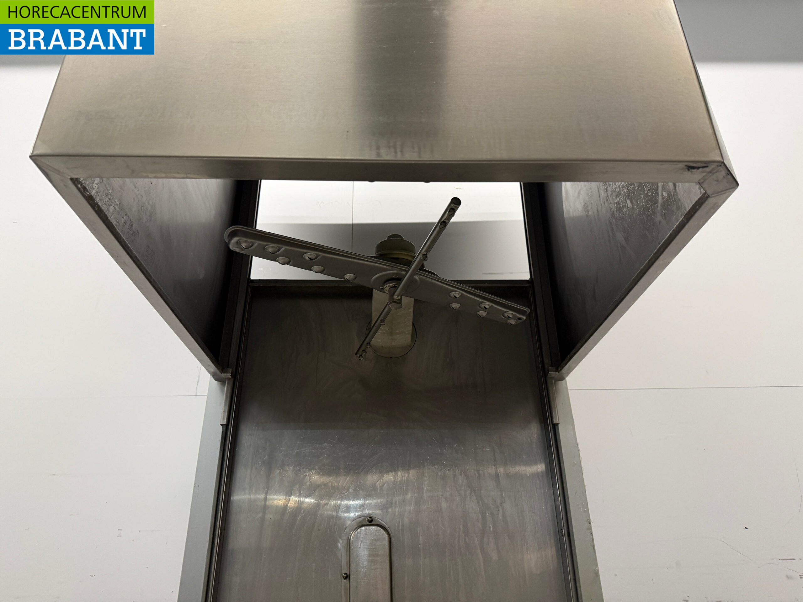 Lave-vaisselle coulissant Zanussi HHT8 en acier inoxydable 400V Restauration – Image 5