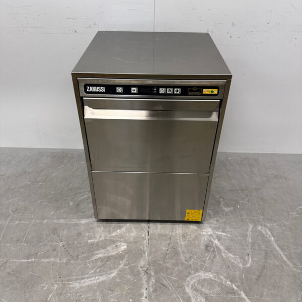 Lave-vaisselle Zanussi Zucai en acier inoxydable 400V Horeca