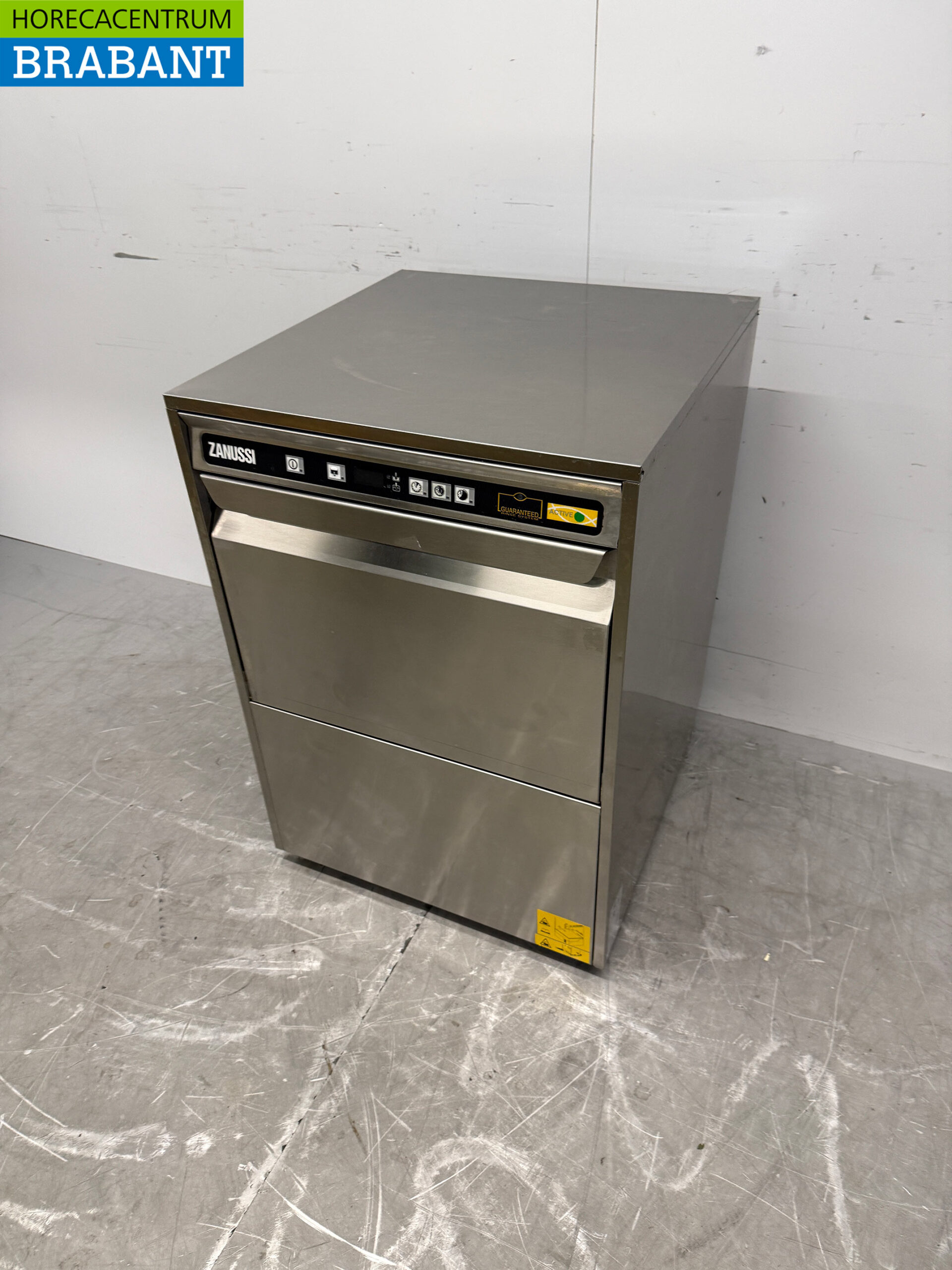 Lave-vaisselle Zanussi Zucai en acier inoxydable 400V Horeca – Image 2