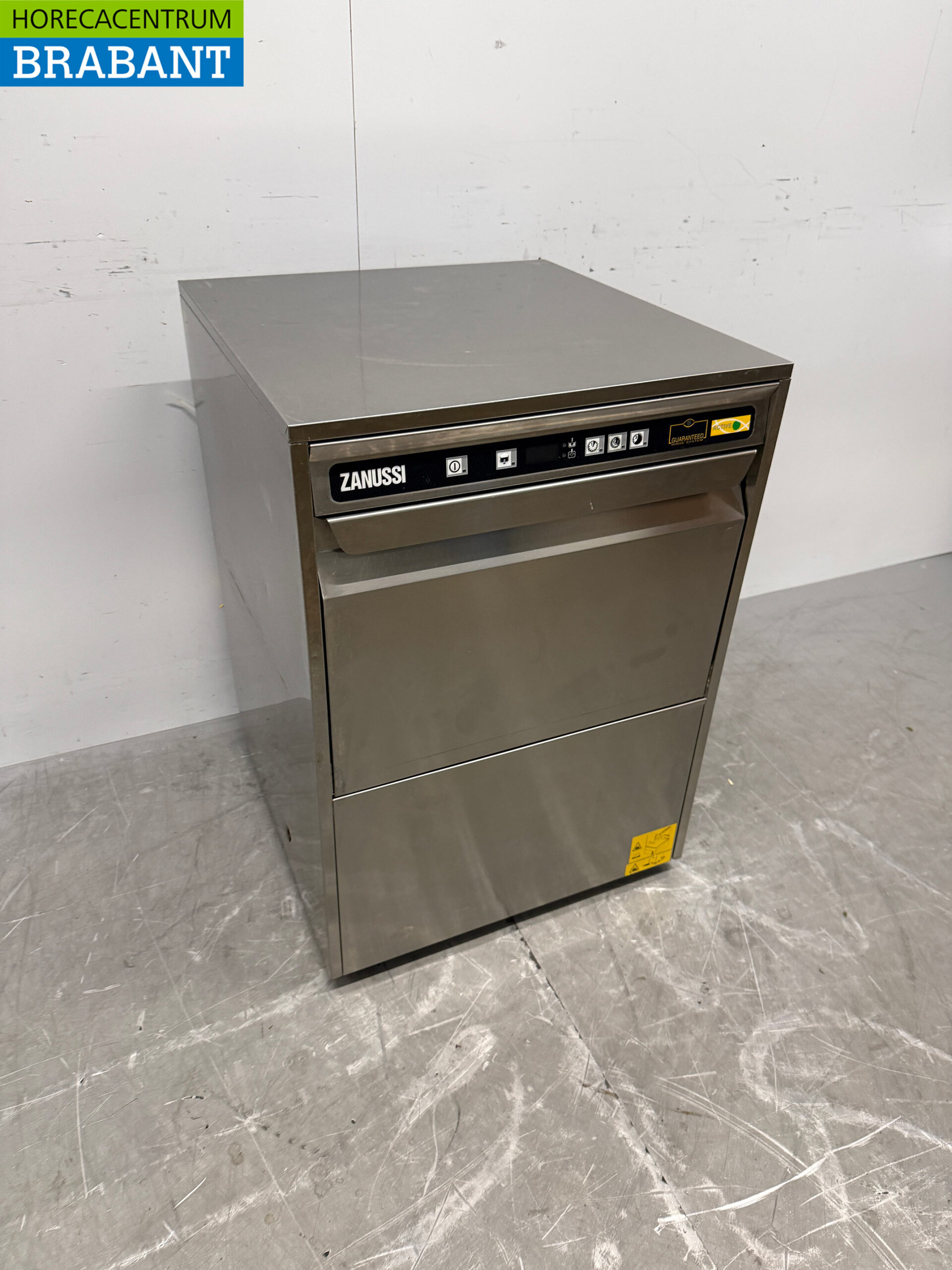 Lave-vaisselle Zanussi Zucai en acier inoxydable 400V Horeca – Image 3