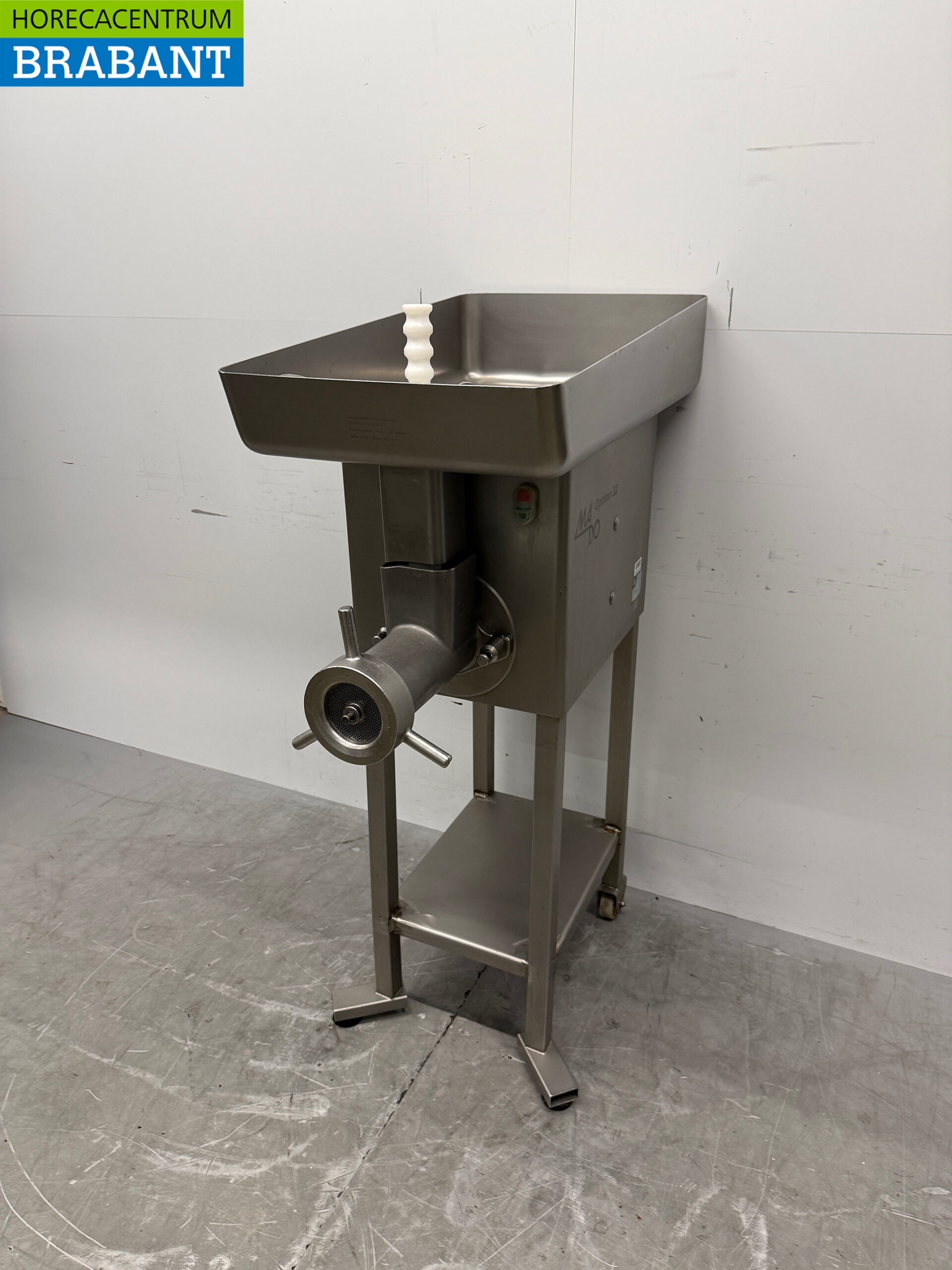 Acier inoxydable MADO Optimo 32 Hachoir à viande Hachoir à viande 400V Boucherie – Image 2