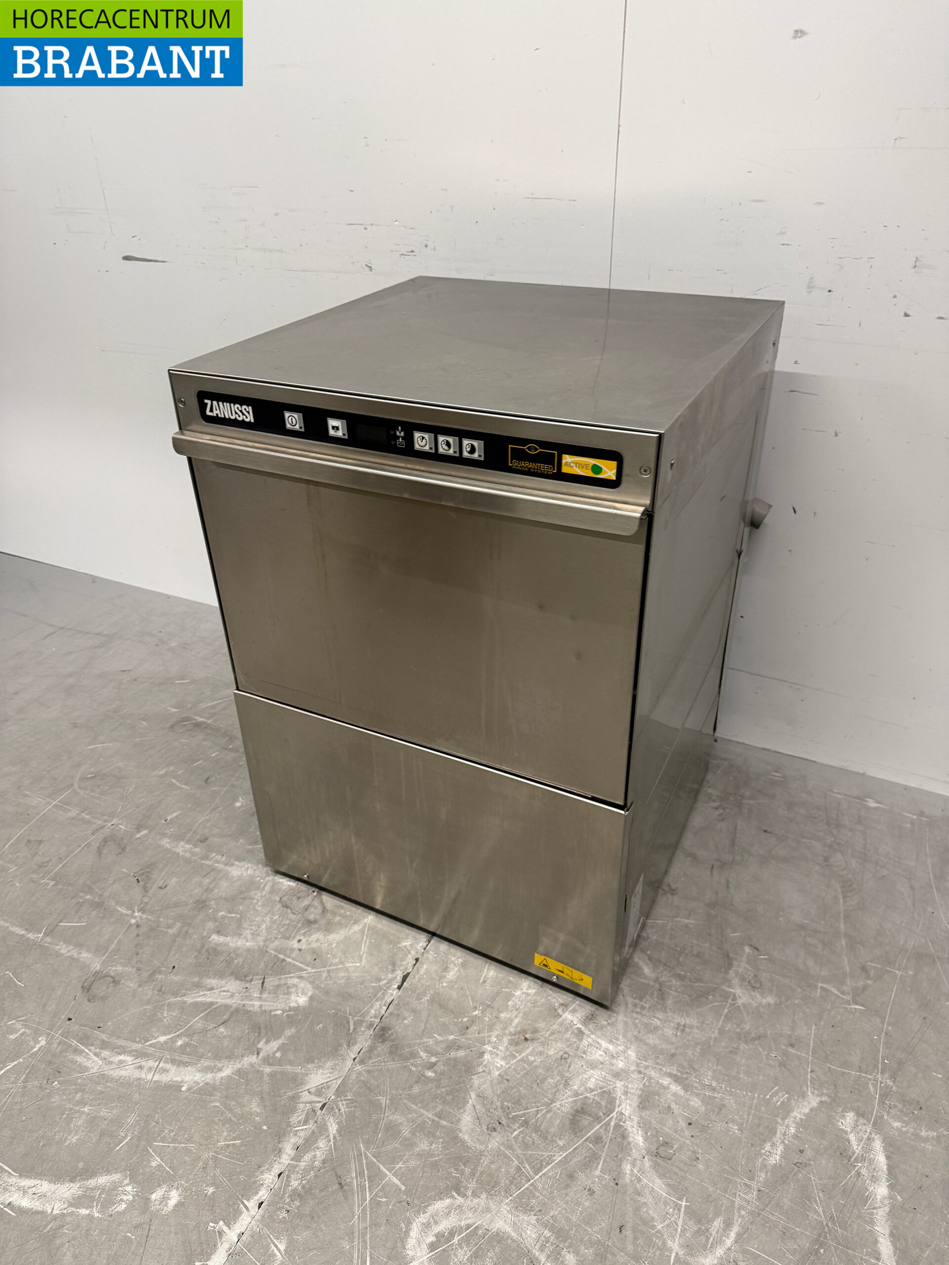 Lave-vaisselle Zanussi Zuca3 en acier inoxydable 400V Horeca – Image 2