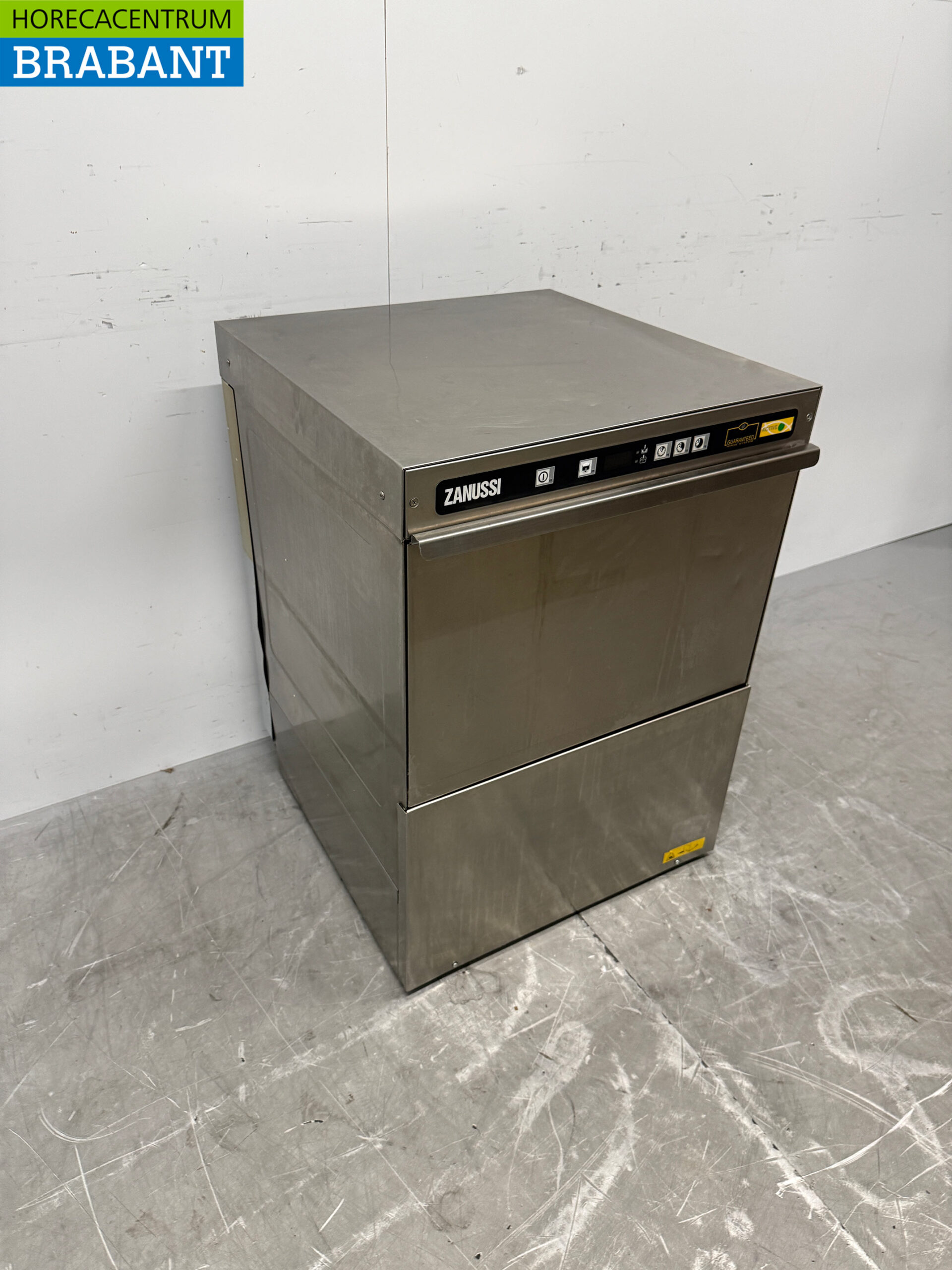 Lave-vaisselle Zanussi Zuca3 en acier inoxydable 400V Horeca – Image 3
