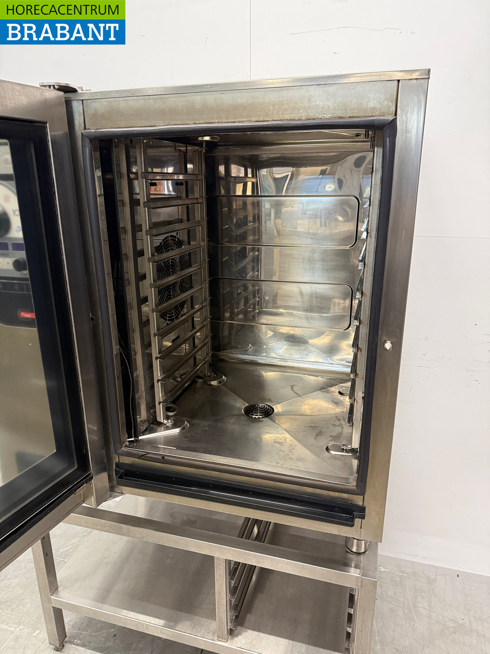 Acier inoxydable MKN Combisteamer avec chariot 10 x 1/1 GN 400V Horeca – Image 5