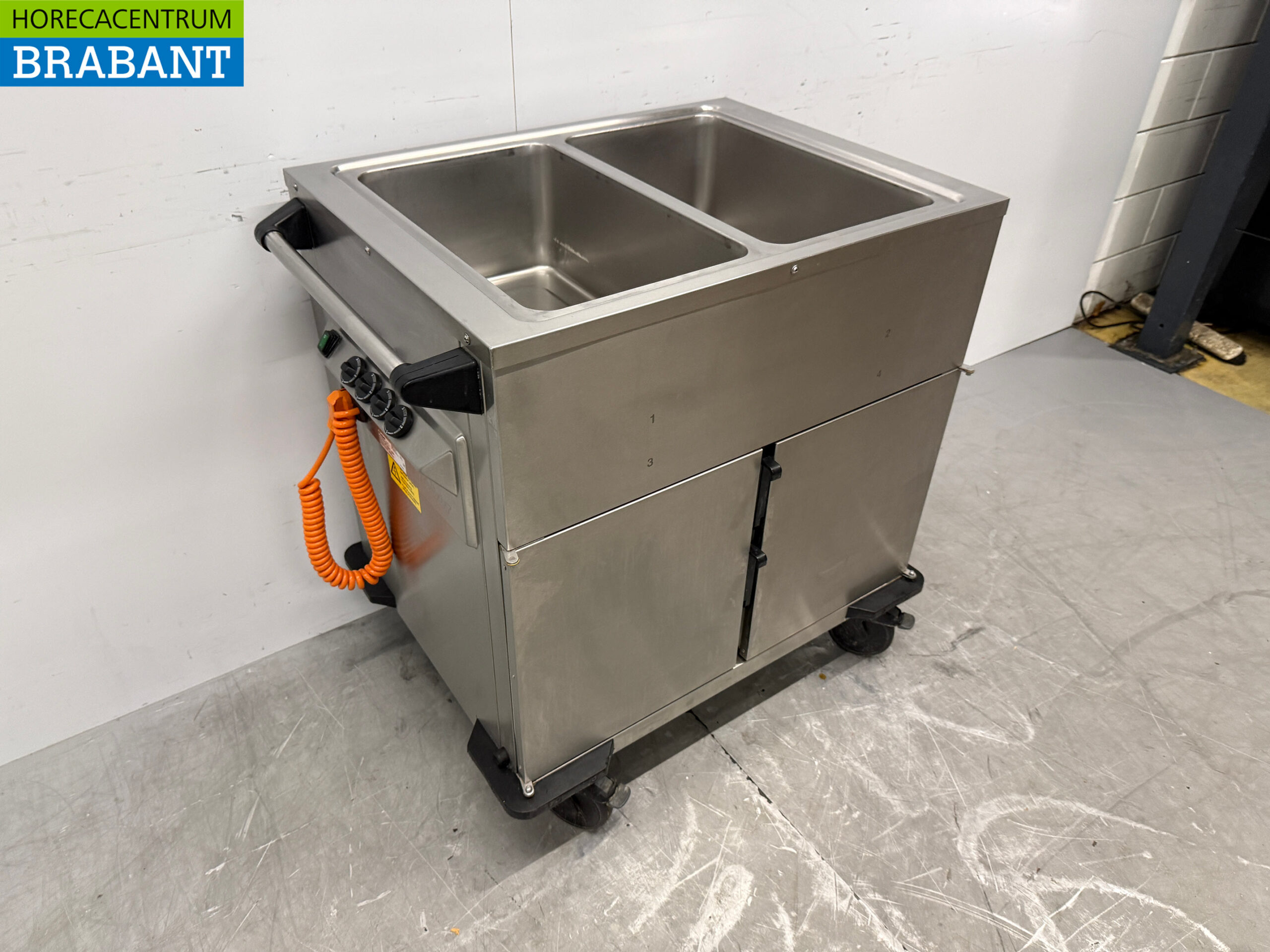 Bain-Marie mobile Rieber en acier inoxydable 2 x 1/1 GN avec armoire chauffante 230V Horeca – Image 3