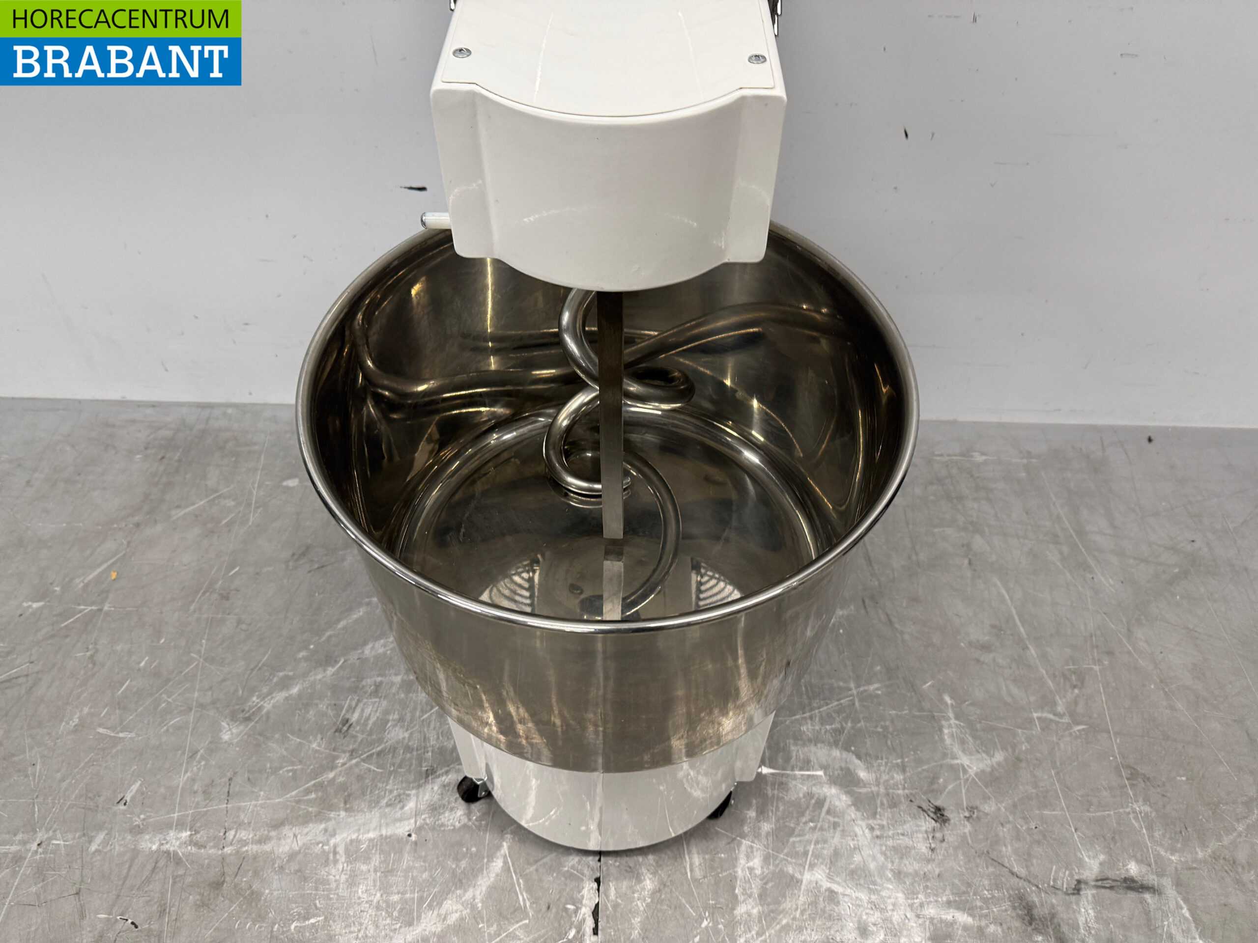 Pétrin mobile Fimar Pétrin à spirale 30 litres 400V Horeca – Image 4